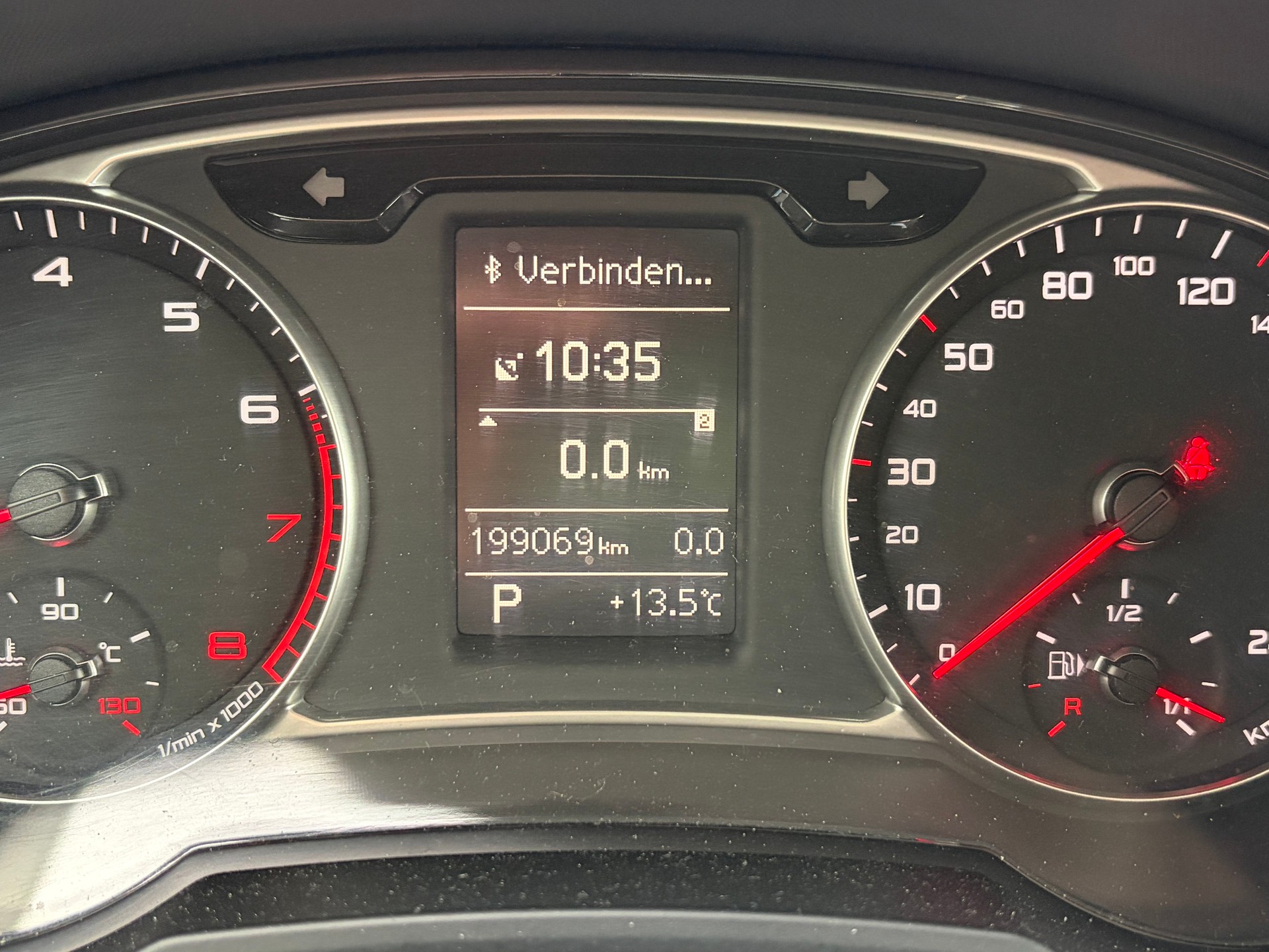 AUDI A1 Sportback 1.4 TFSI Ambition S-tronic-image-12