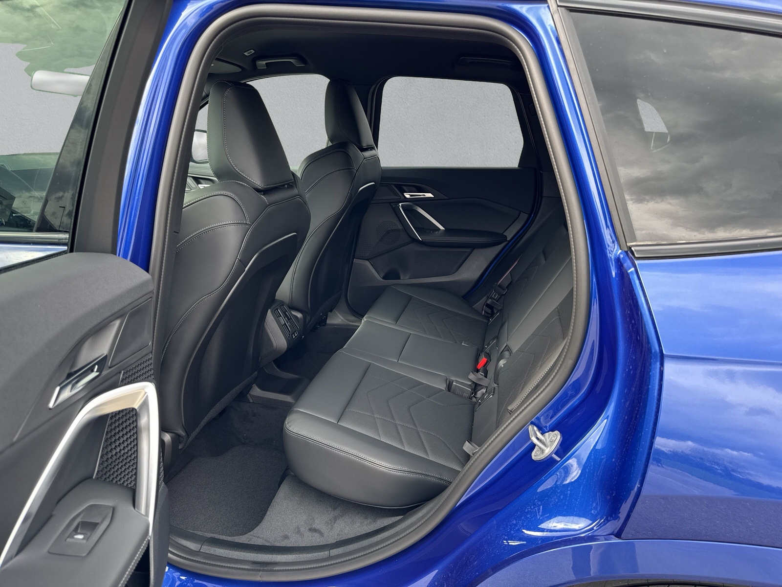 BMW X1 xDrive 20d 48V M Sport Pro **Action de leasing à 1.9%**-image-11