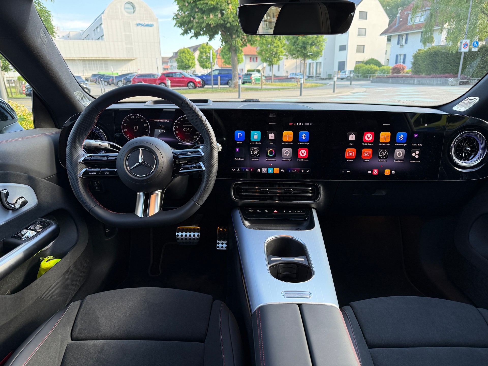 MERCEDES-BENZ CLA 350+ 85 kWh EQ-image-4