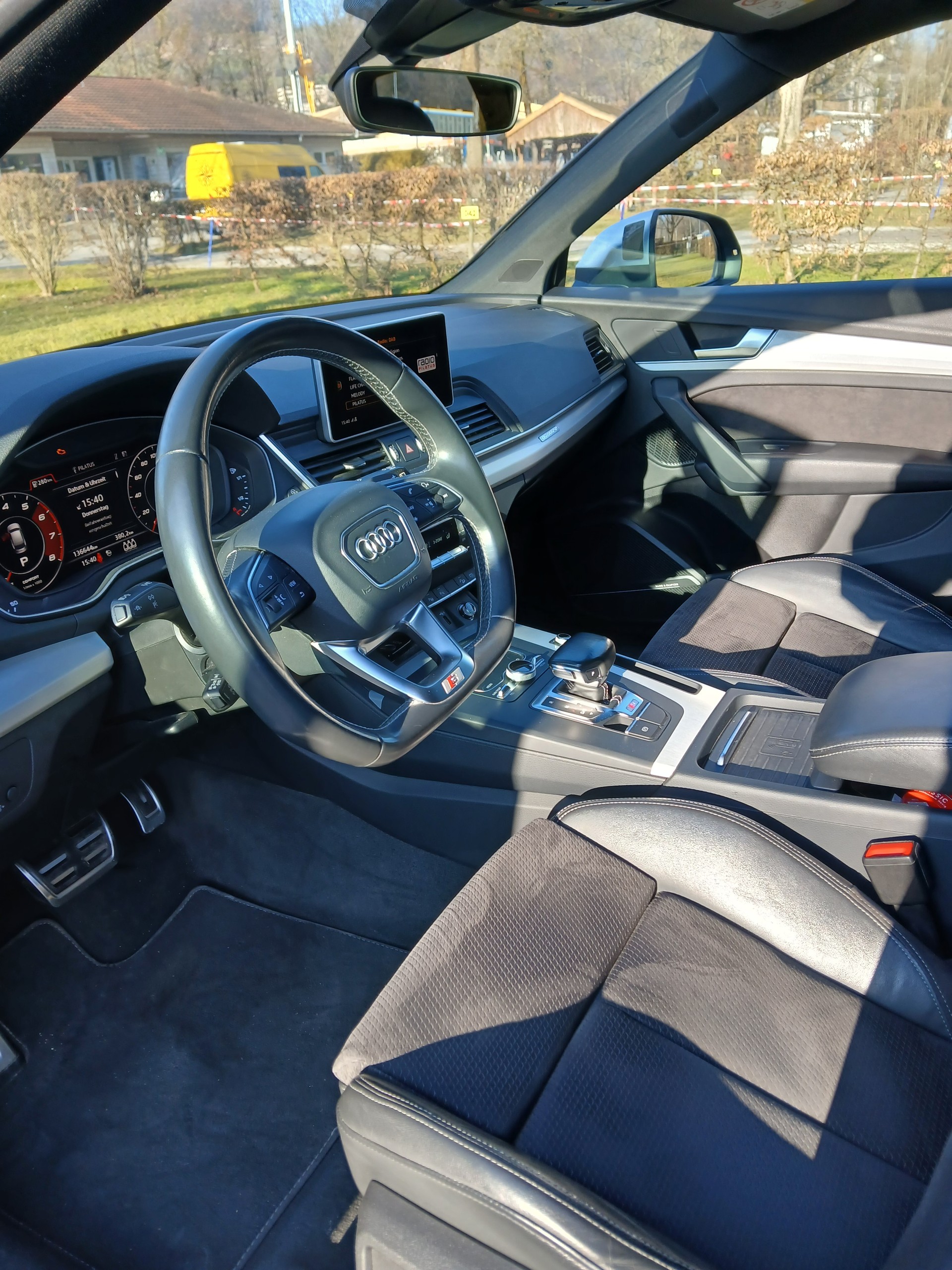 AUDI 3.0 V6 TFSI quattro T-Tronic-image-3
