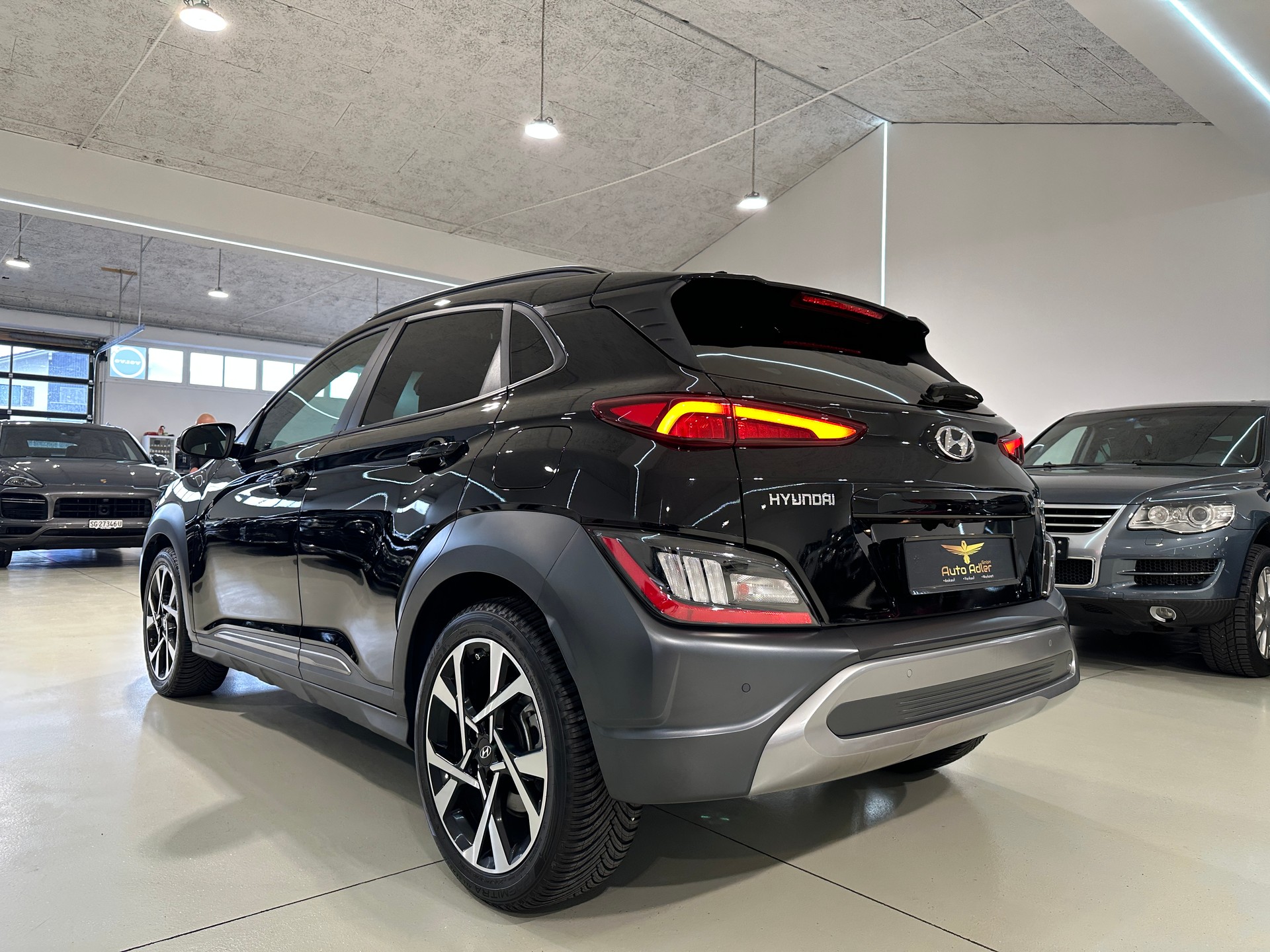 HYUNDAI Kona 1.6 T-GDi Amplia DCT-image-6