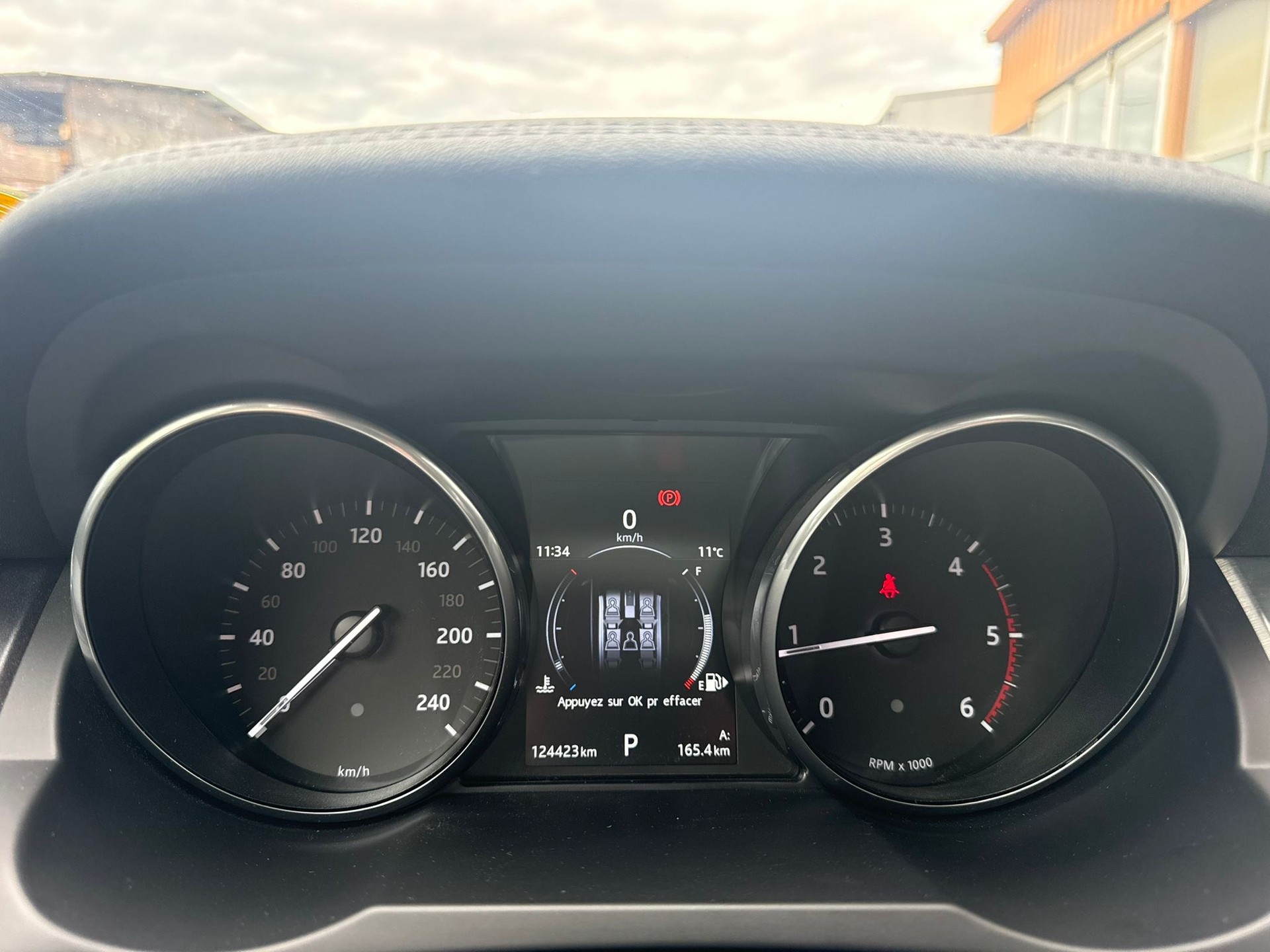 LAND ROVER Range Rover Evoque 2.0 TD4 HSE AT9-image-4