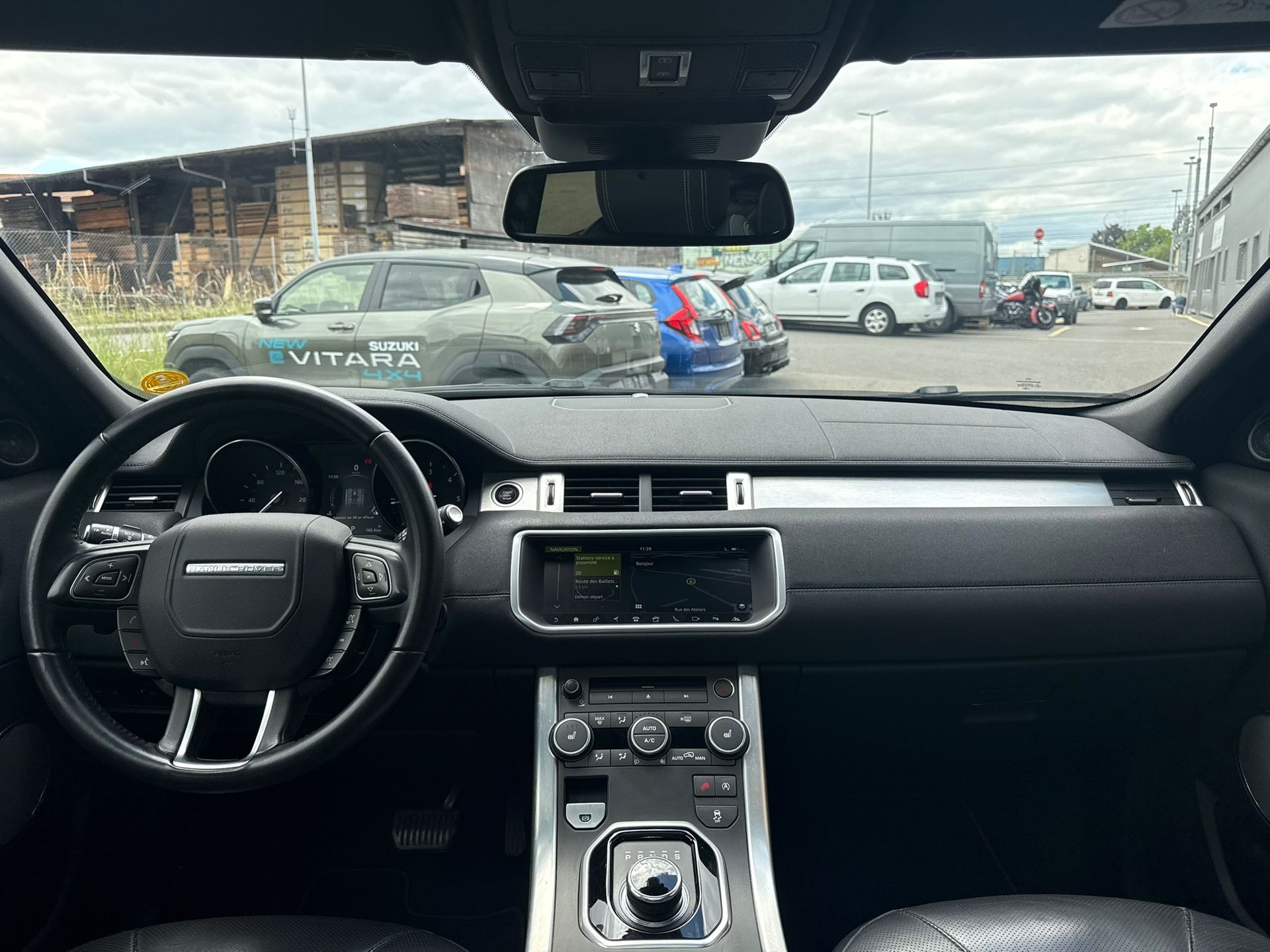 LAND ROVER Range Rover Evoque 2.0 TD4 HSE AT9-image-10