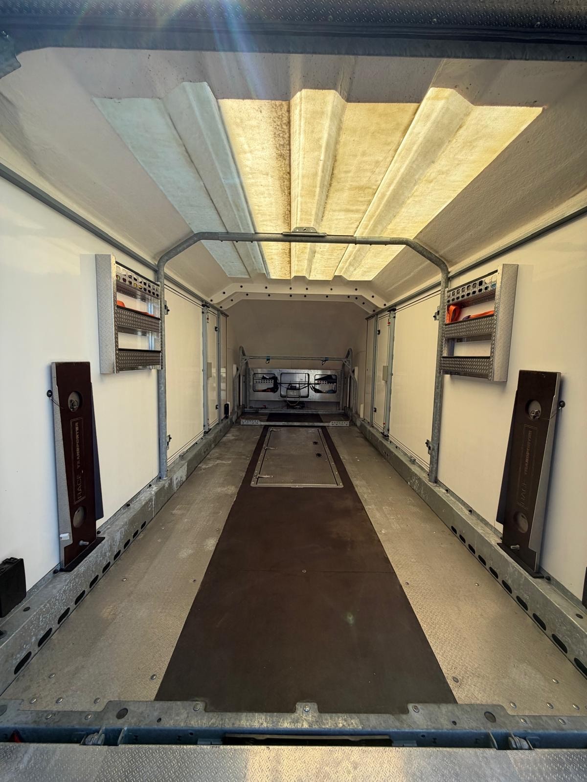 BRIAN JAMES TRAILERS T-02-T-image-9
