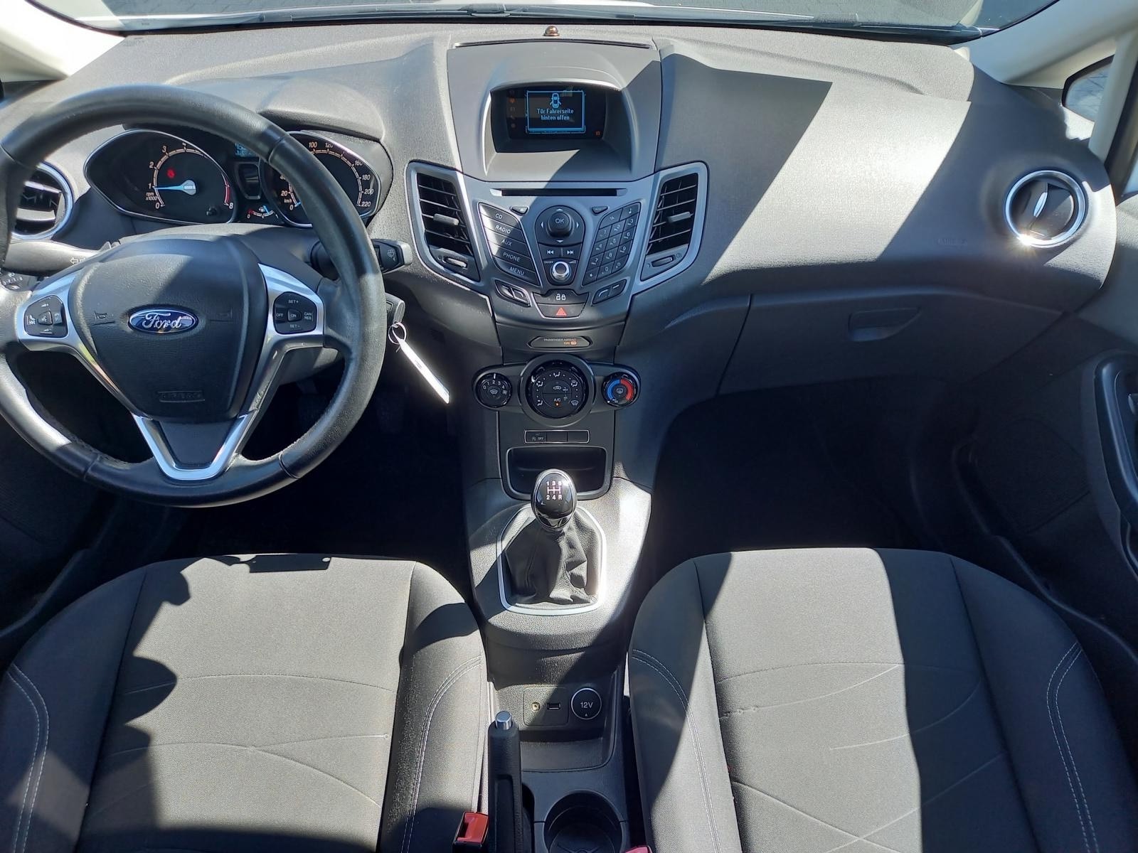 FORD Fiesta 1.0 SCTi Trend-image-4
