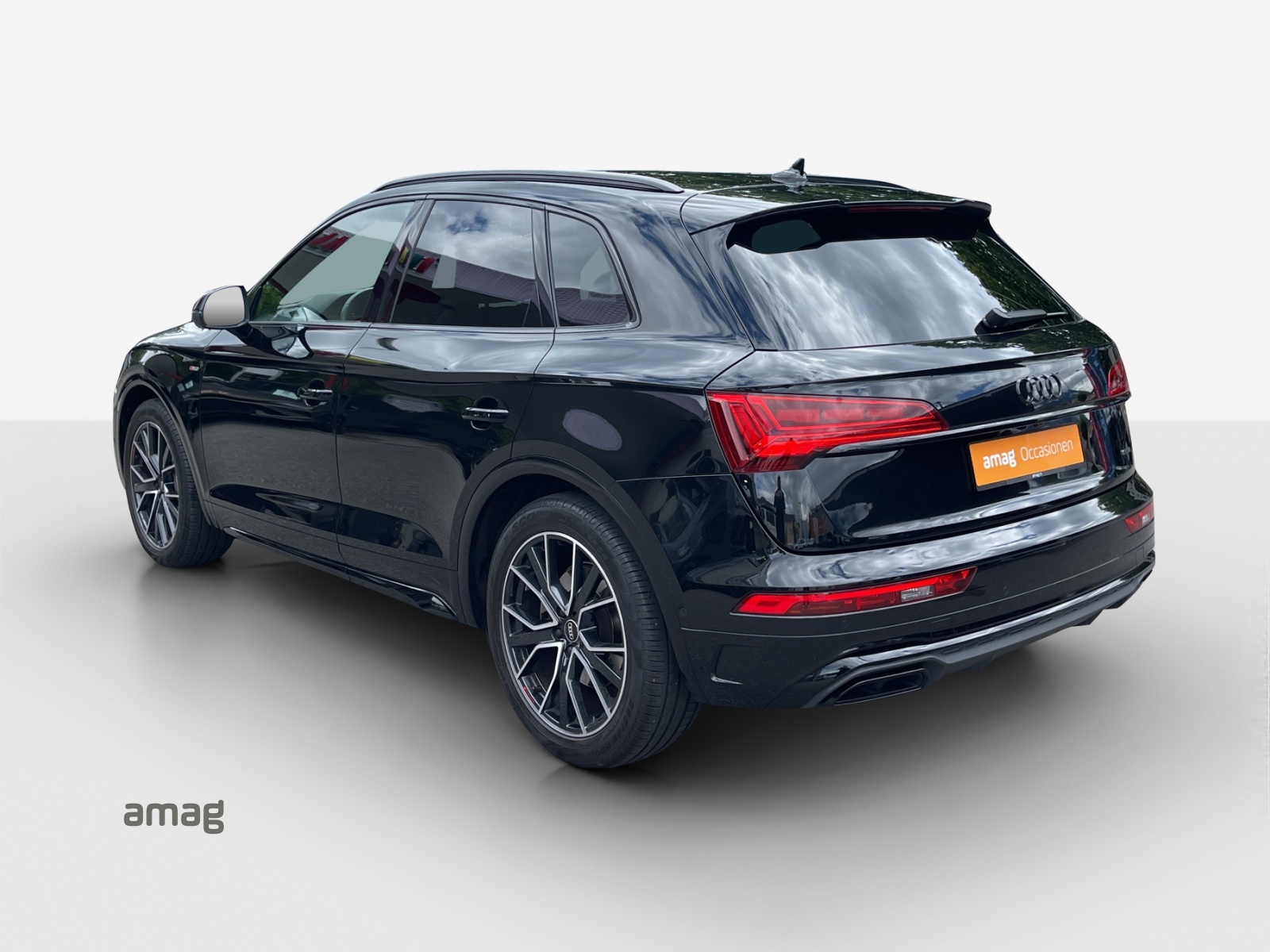 AUDI Q5 45 TFSI S-line quattro S-tronic-showroom-element-2