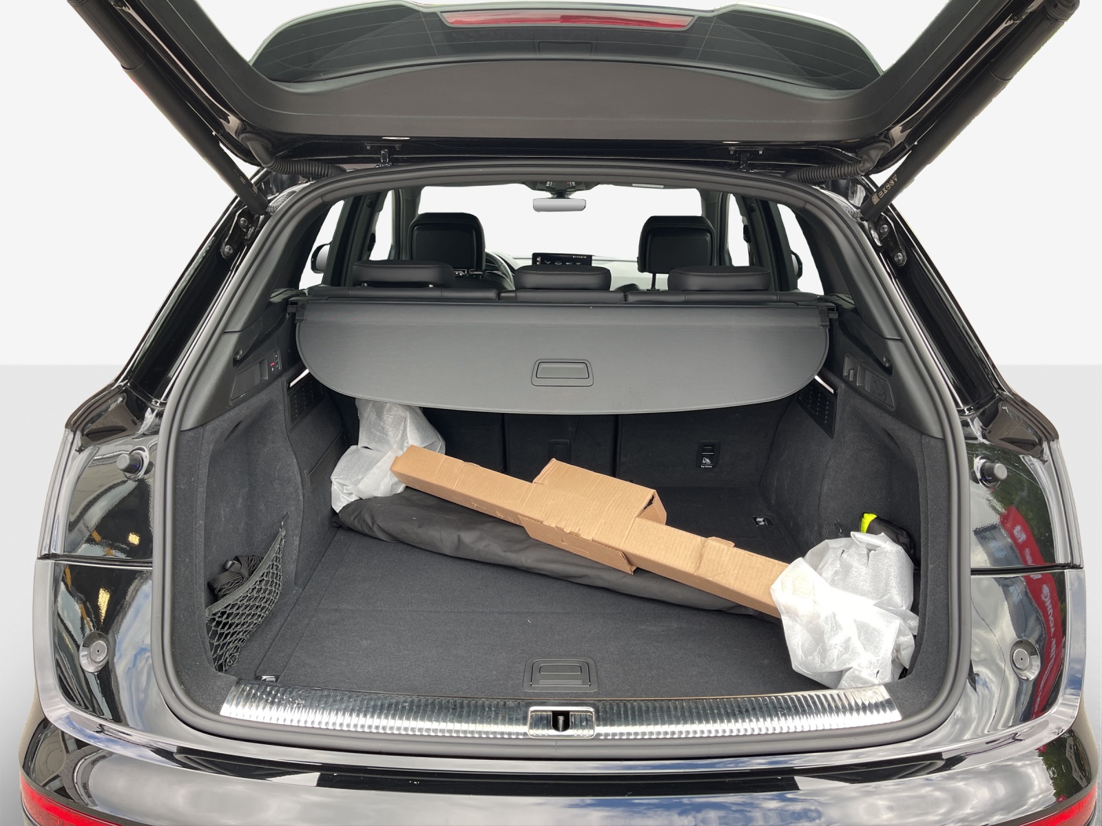 AUDI Q5 45 TFSI S-line quattro S-tronic-image-12