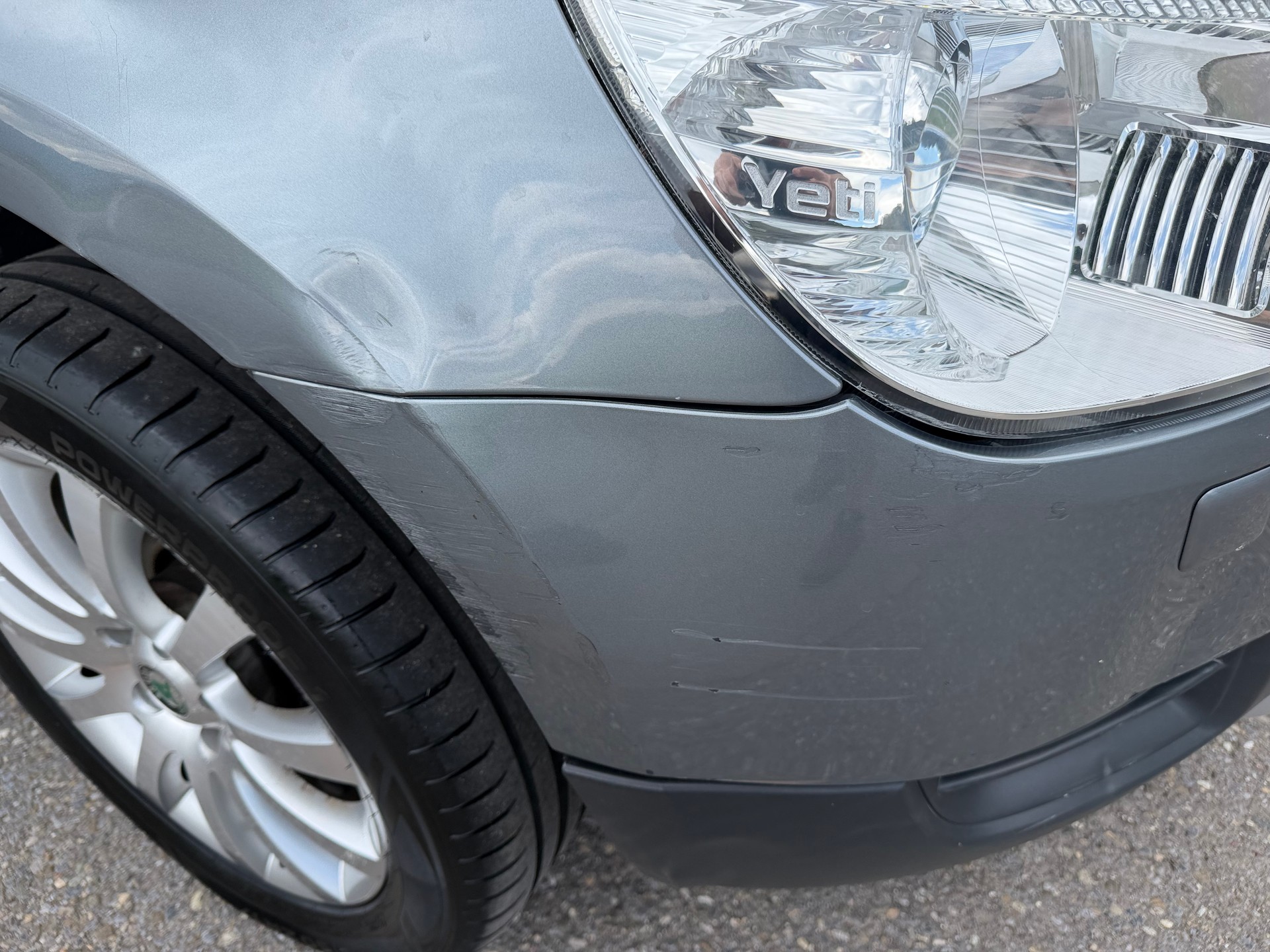 SKODA Yeti 2.0 TDI Ambition 4x4-image-12