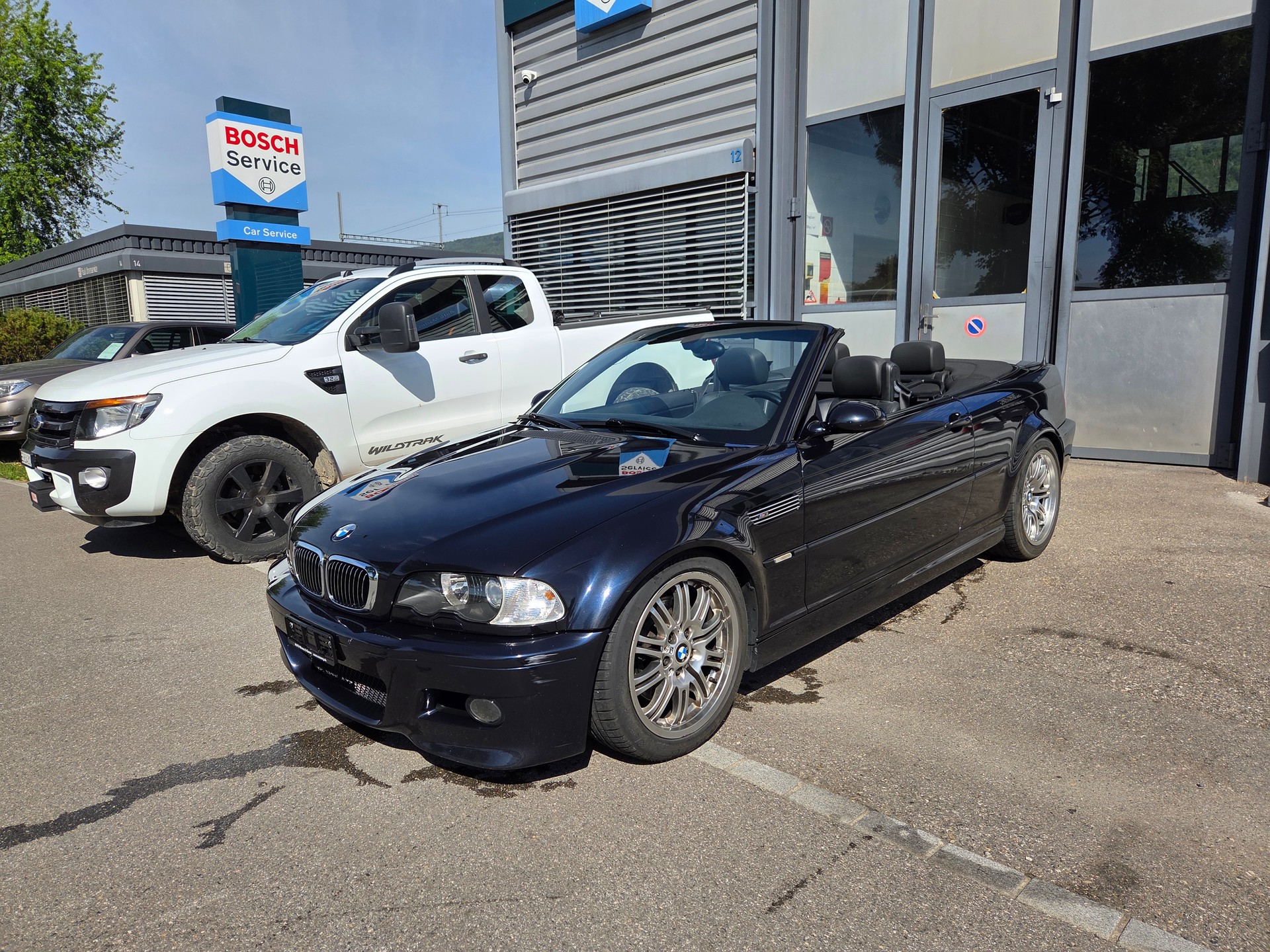 BMW M3 Cabriolet-image-0