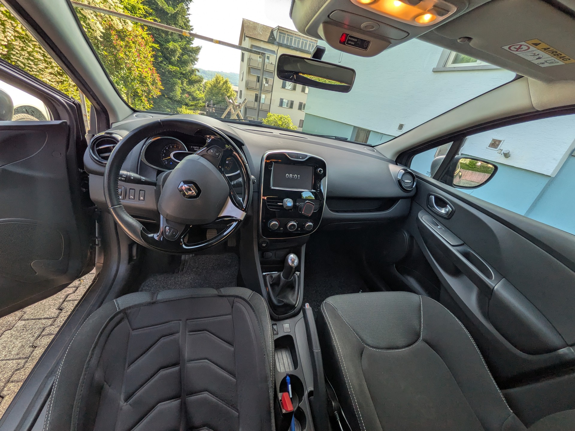 RENAULT 0.9 TCe Expression S/S-image-2