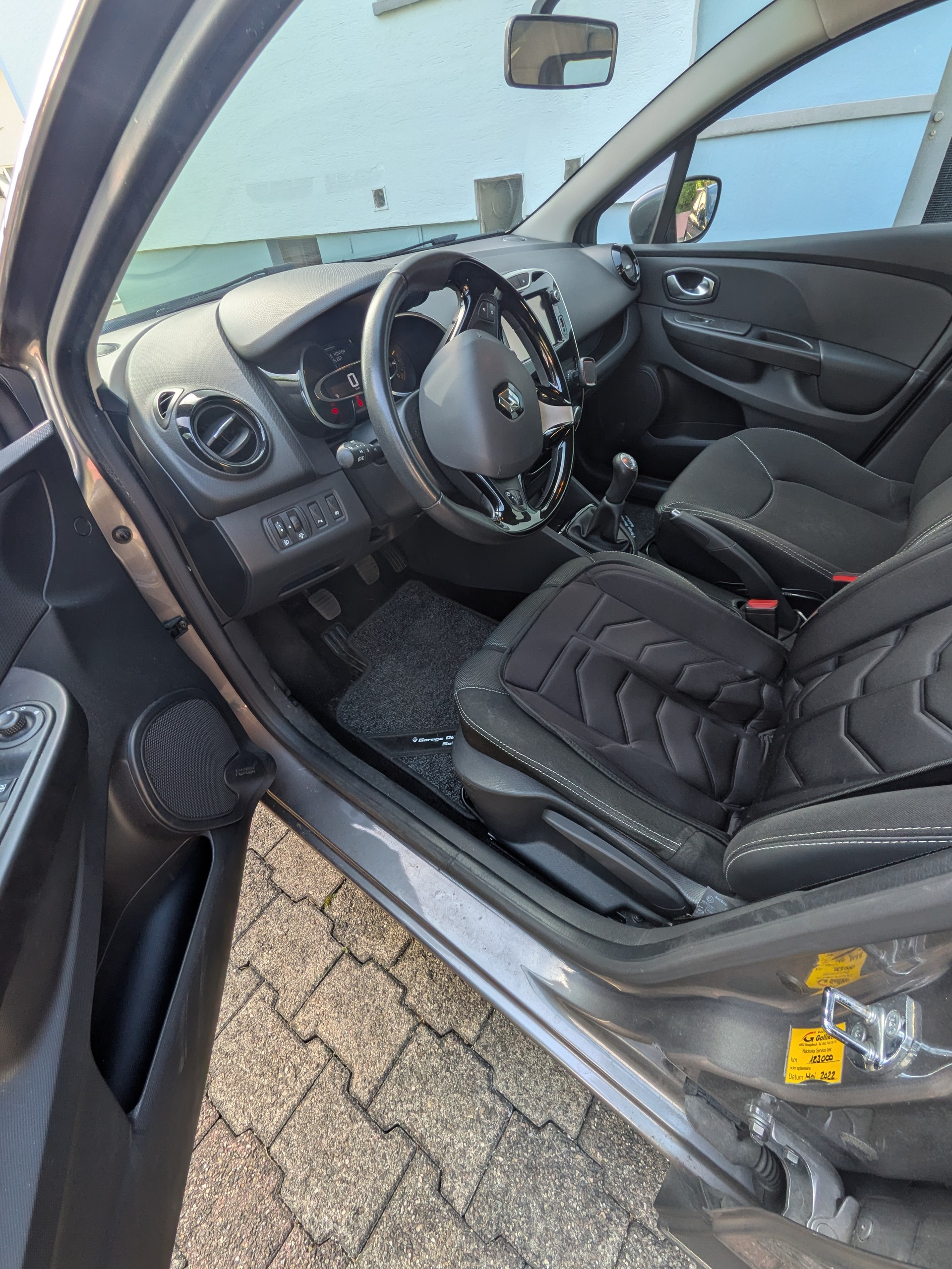 RENAULT 0.9 TCe Expression S/S-image-3