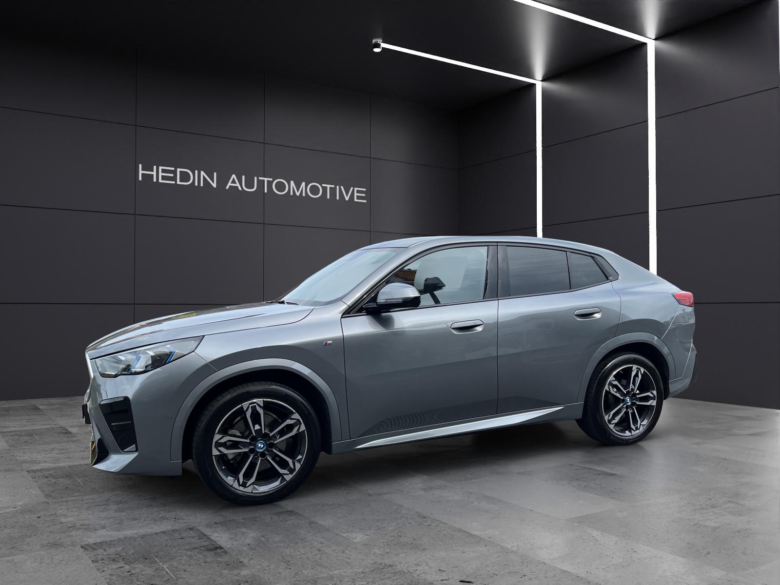 BMW iX2 30 xDrive-image-0