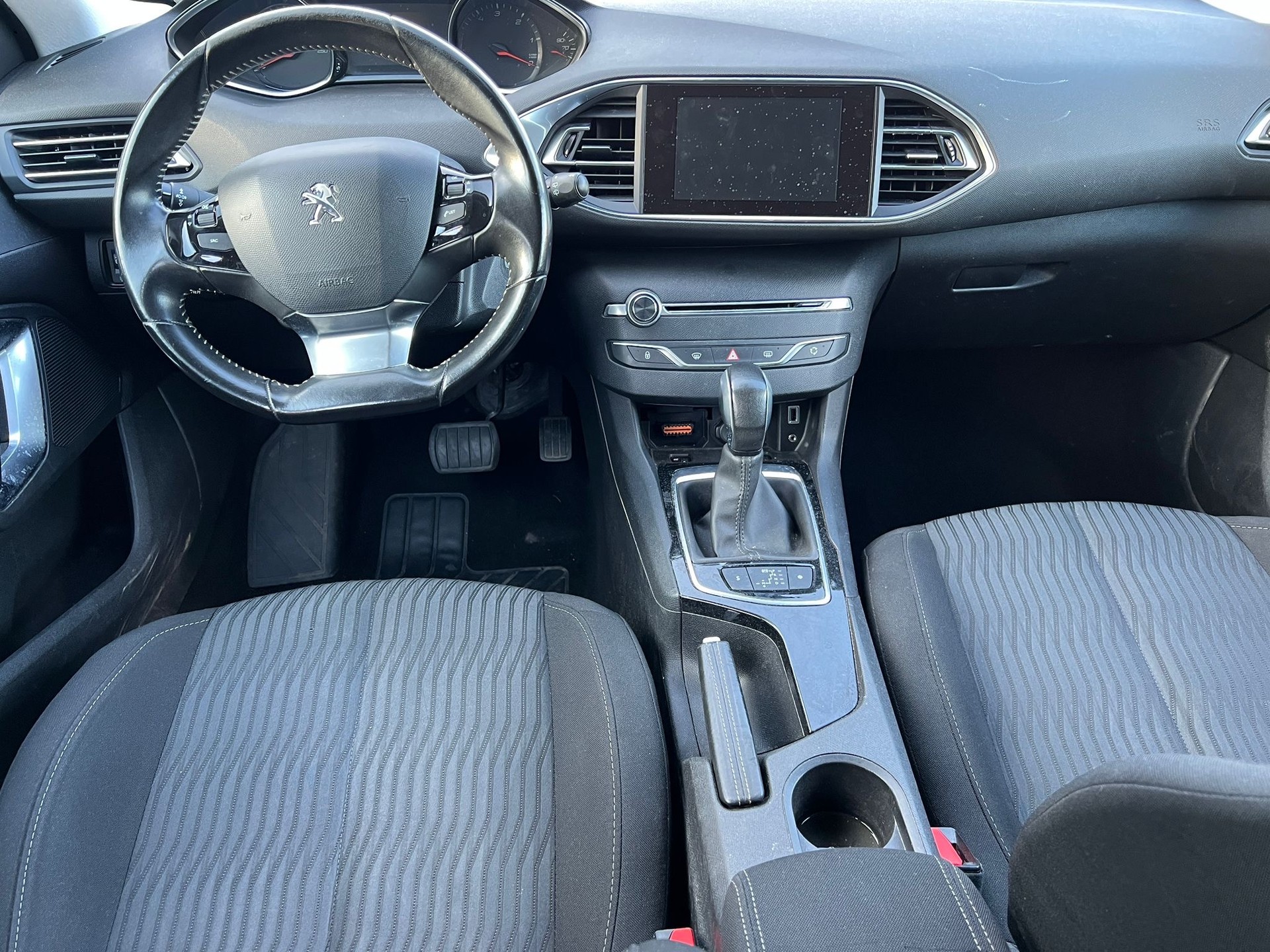 PEUGEOT 308 SW 1.6 BlueHDI Allure Automatic-image-7