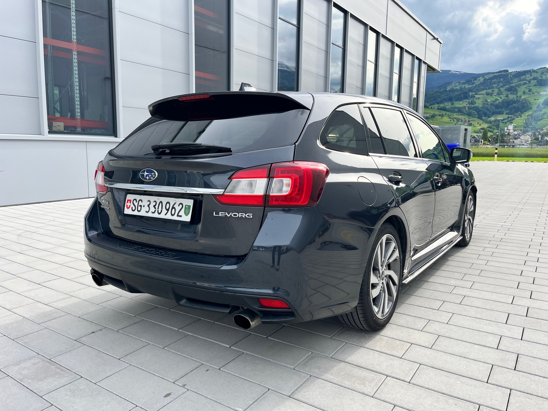SUBARU 1.6 DIT Luxury S-image-3