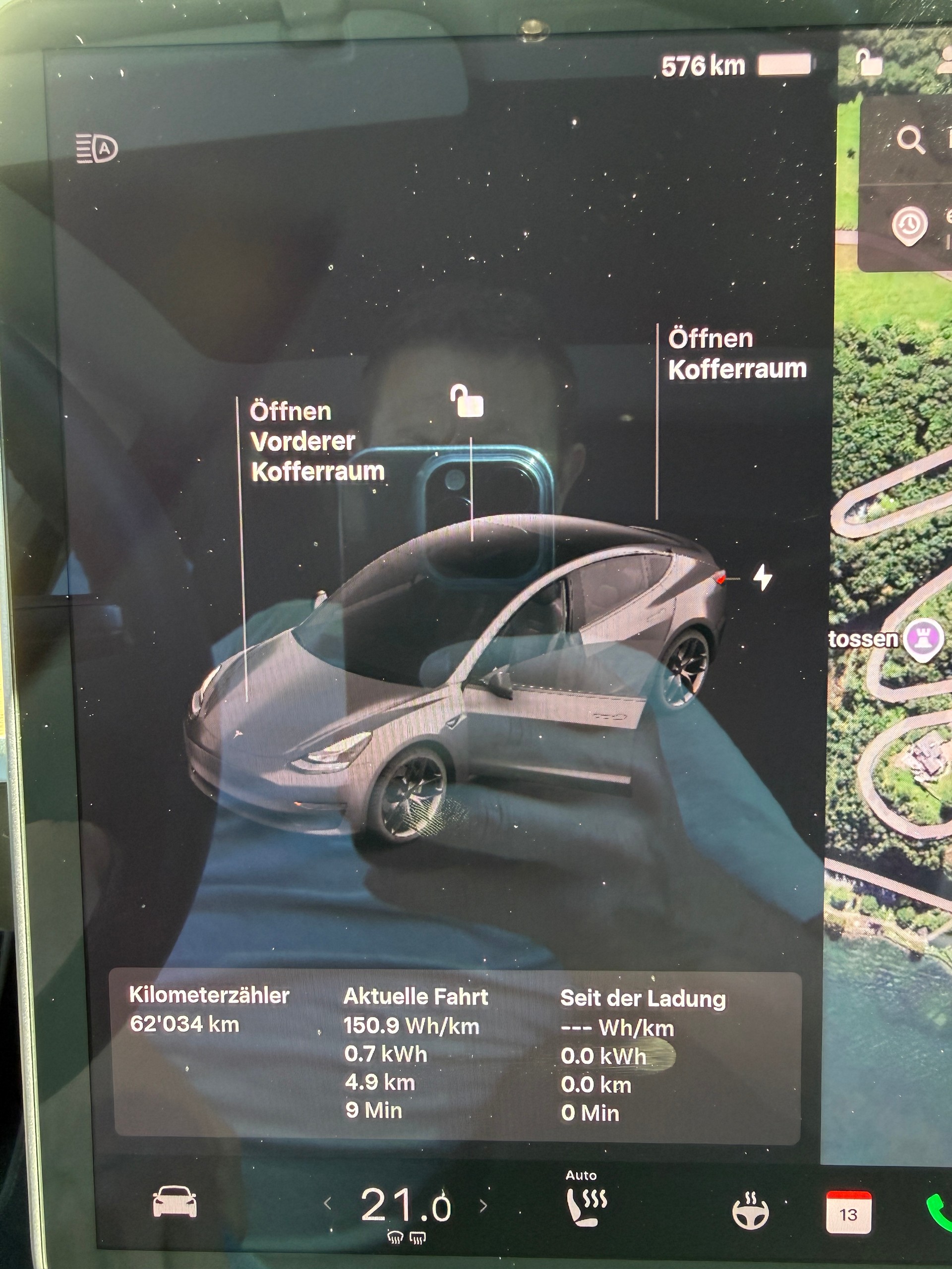 TESLA Model 3 - Long Range *all black*-image-5