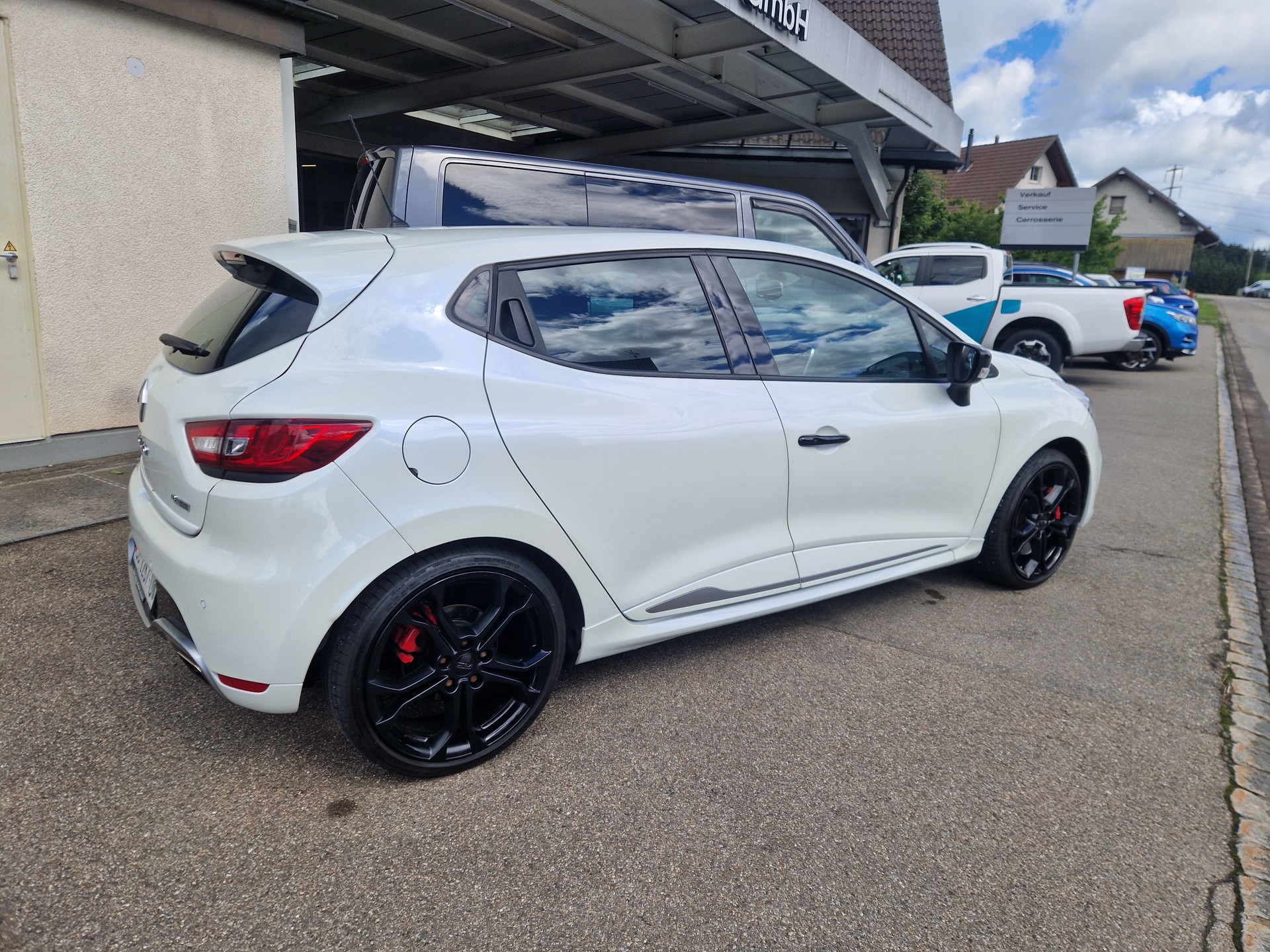 RENAULT Clio 1.6 T RS 200 EDC-image-2