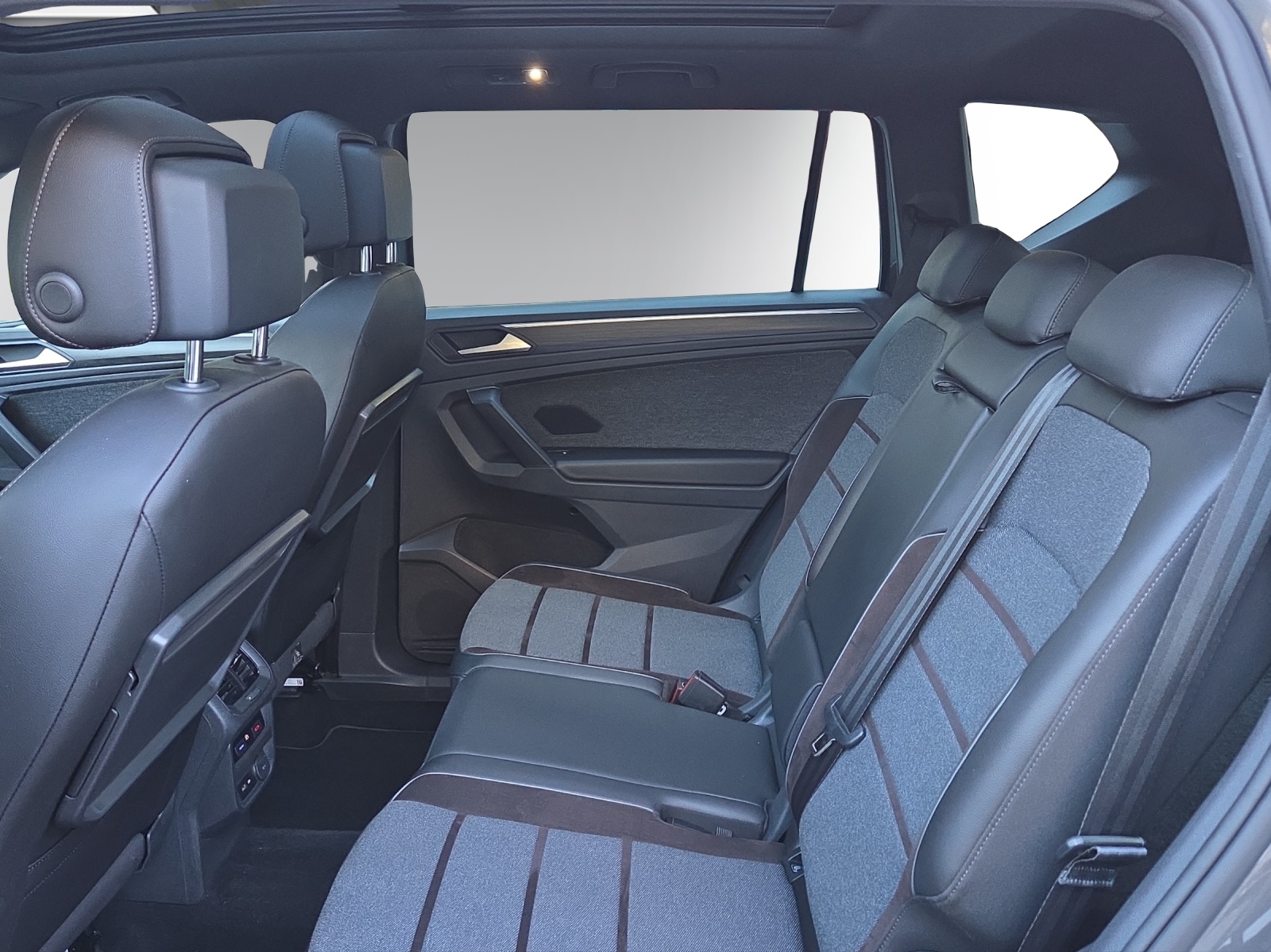 SEAT Tarraco 2.0 TDI Swiss Excellence 4Drive DSG-image-17