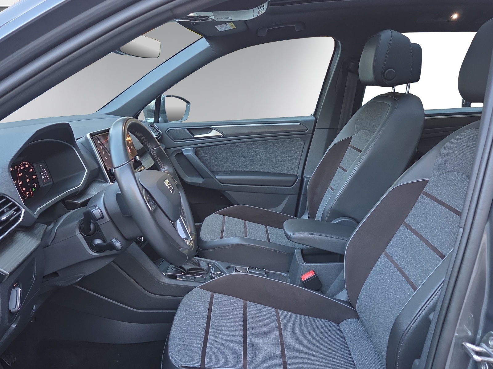 SEAT Tarraco 2.0 TDI Swiss Excellence 4Drive DSG-image-10