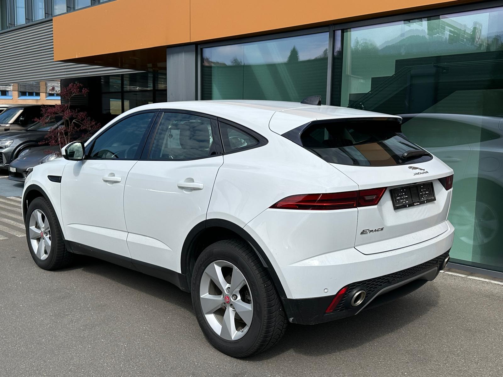 JAGUAR E-Pace 2.0 T 200 S AWD / CH Auslieferung-image-3