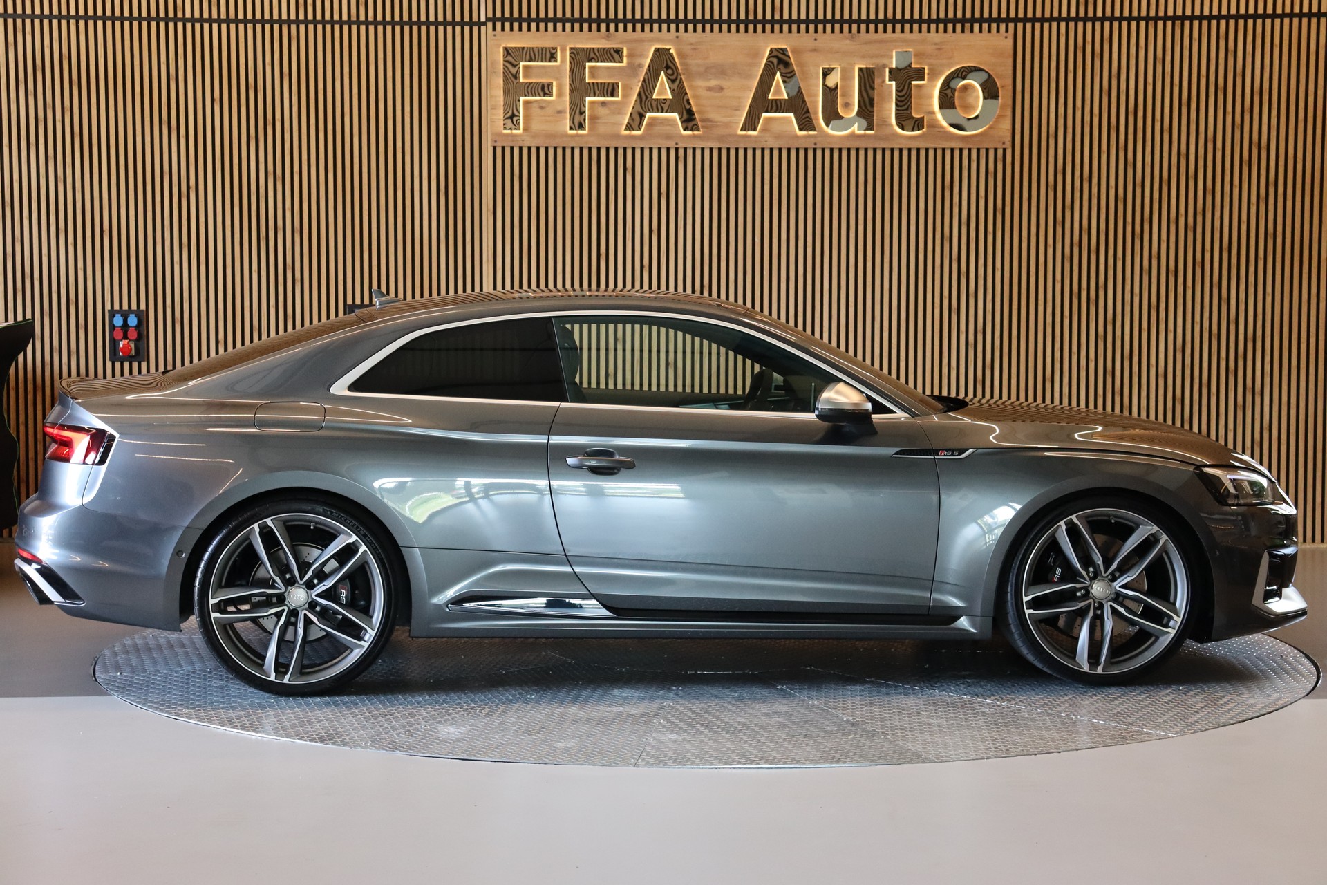 AUDI RS5 Coupé ABT 2.9 V6 TFSI quattro T-Tronic-image-5