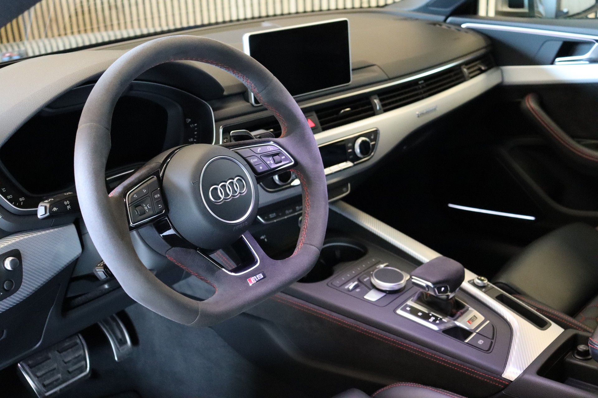AUDI RS5 Coupé ABT 2.9 V6 TFSI quattro T-Tronic-image-12