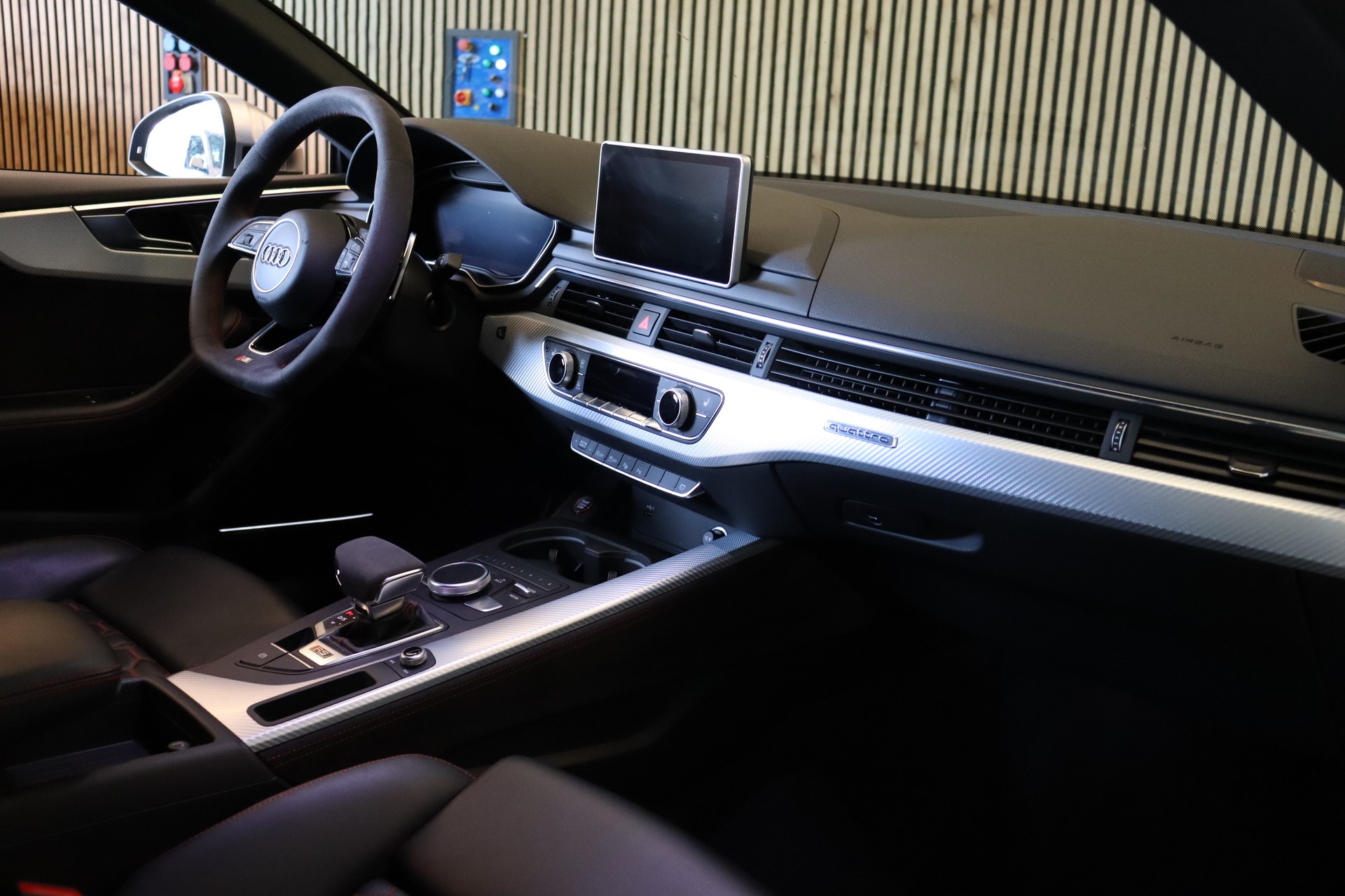 AUDI RS5 Coupé ABT 2.9 V6 TFSI quattro T-Tronic-image-13