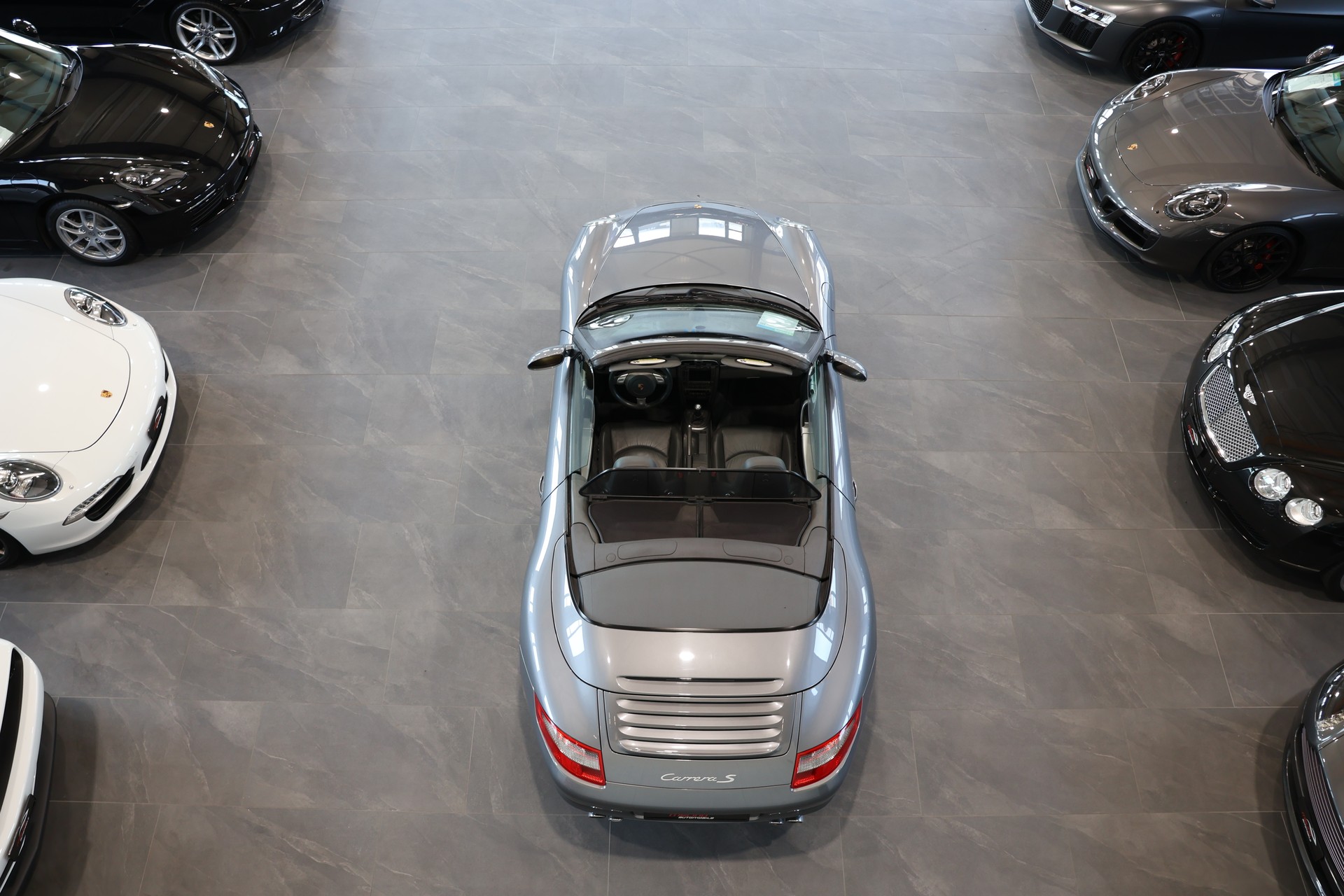 PORSCHE 911 Cabrio Carrera S-image-7