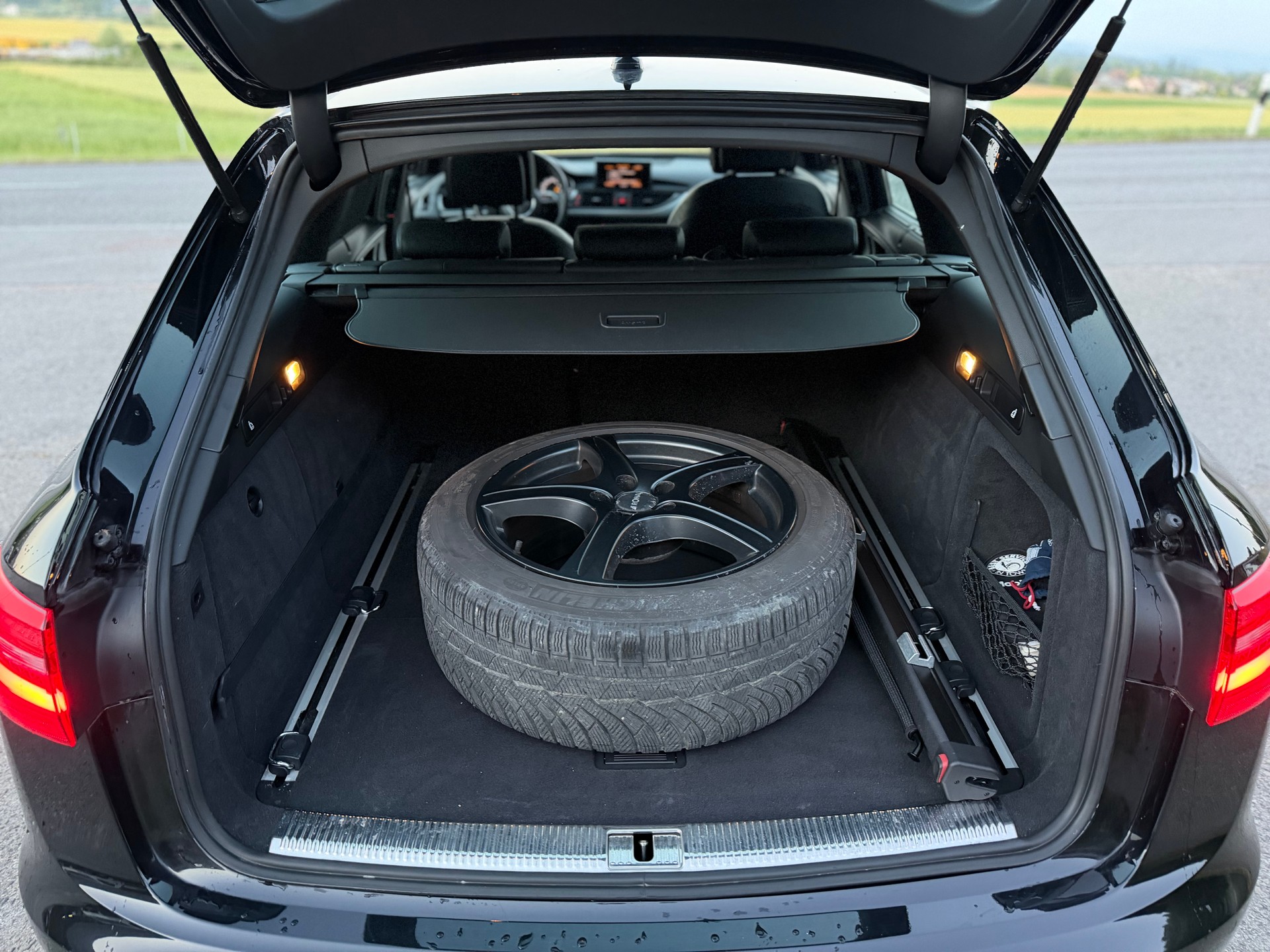 AUDI A6 Avant 3.0 BiTDI V6 quattro tiptronic-image-2