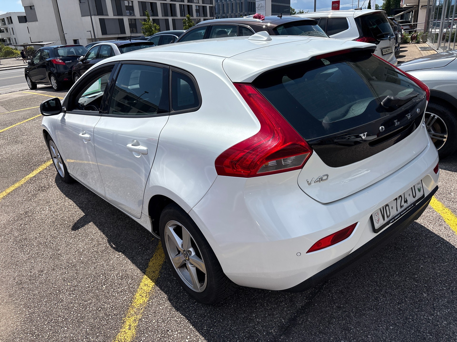 VOLVO V40 D2 OceanRace Powershift-image-4