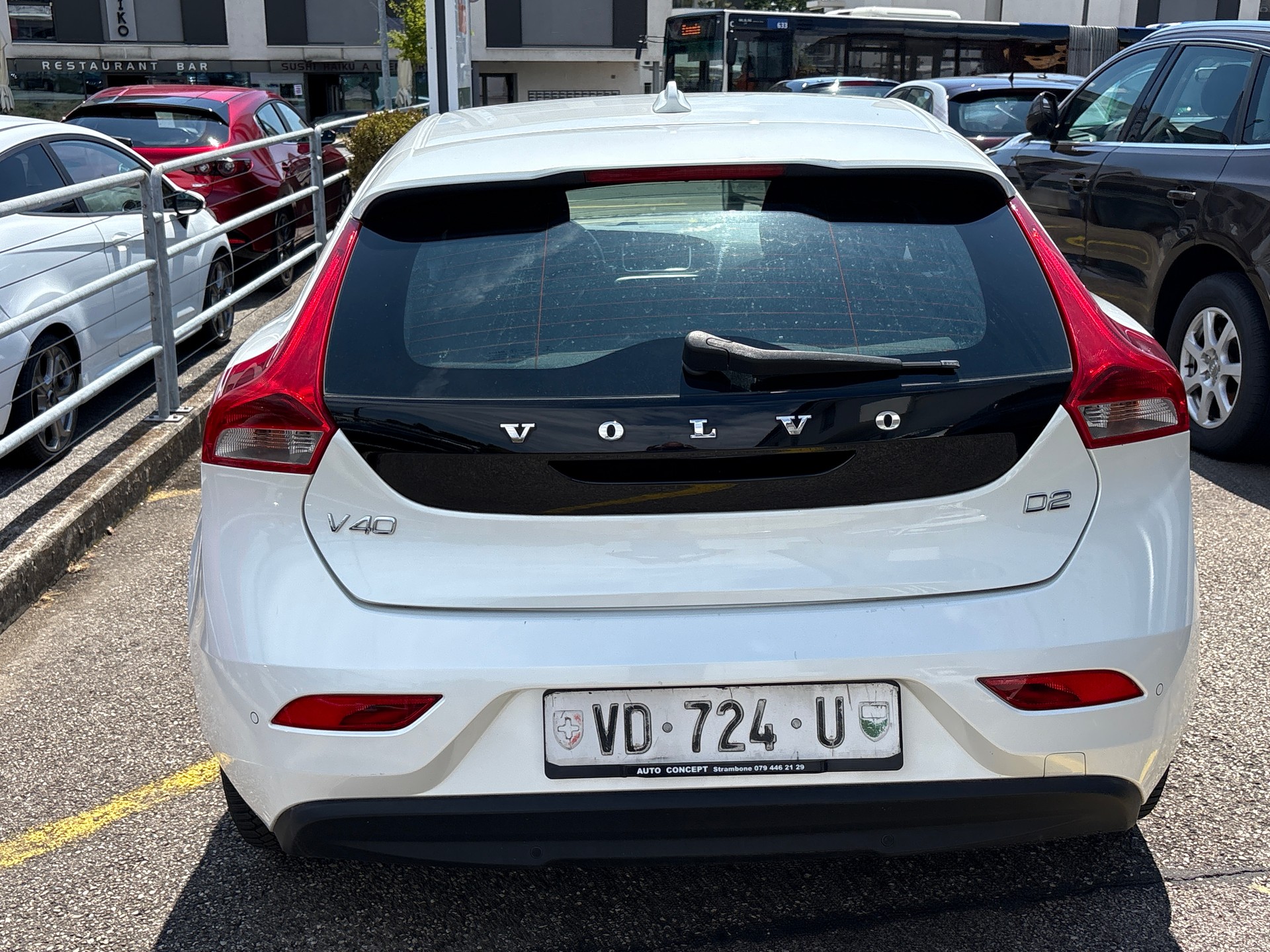 VOLVO V40 D2 OceanRace Powershift-image-3