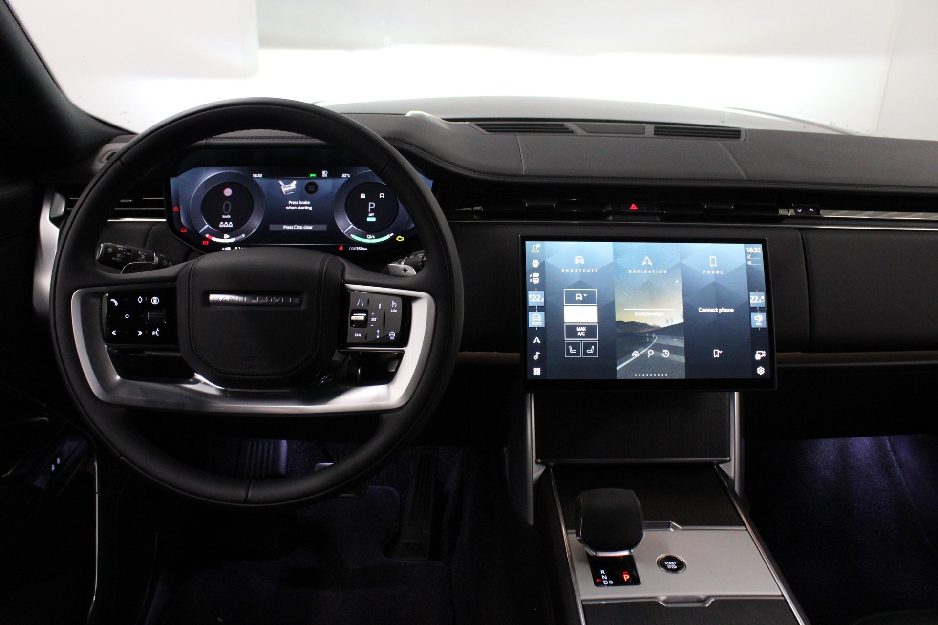 LAND ROVER Range Rover 3.0 I6 P460e HSE-image-9