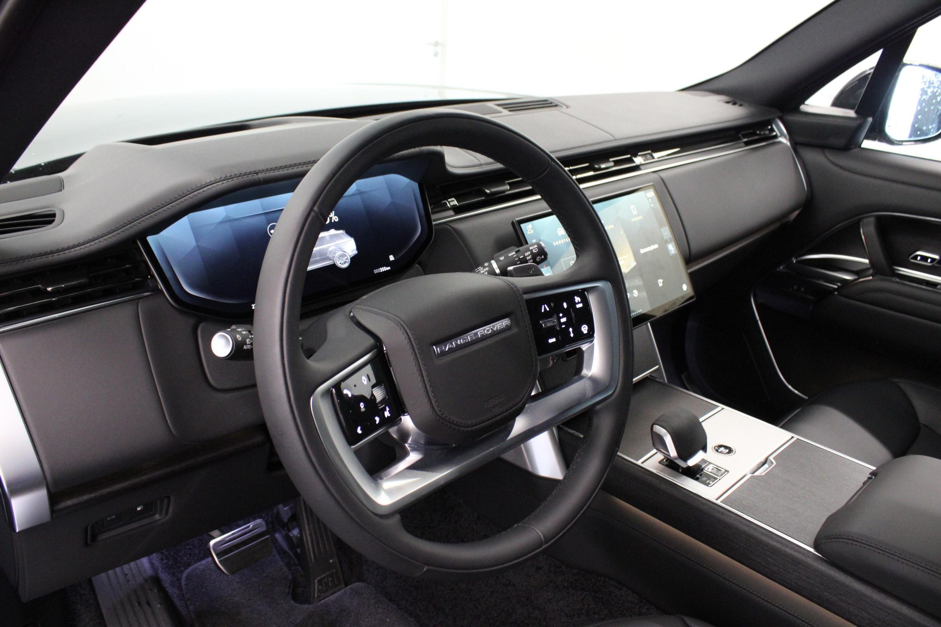 LAND ROVER Range Rover 3.0 I6 P460e HSE-image-8
