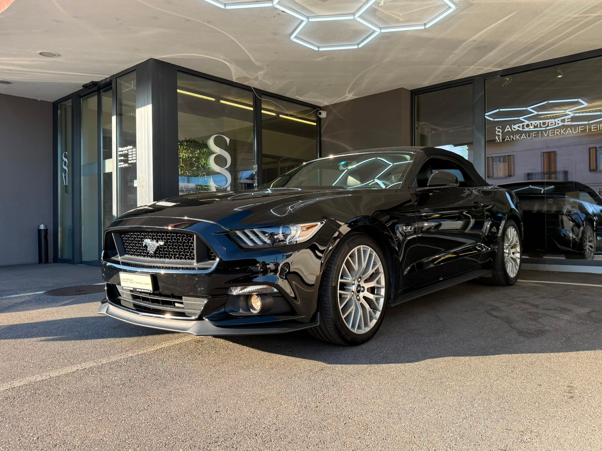FORD Mustang Convertible 5.0 V8 GT Automat-image-0
