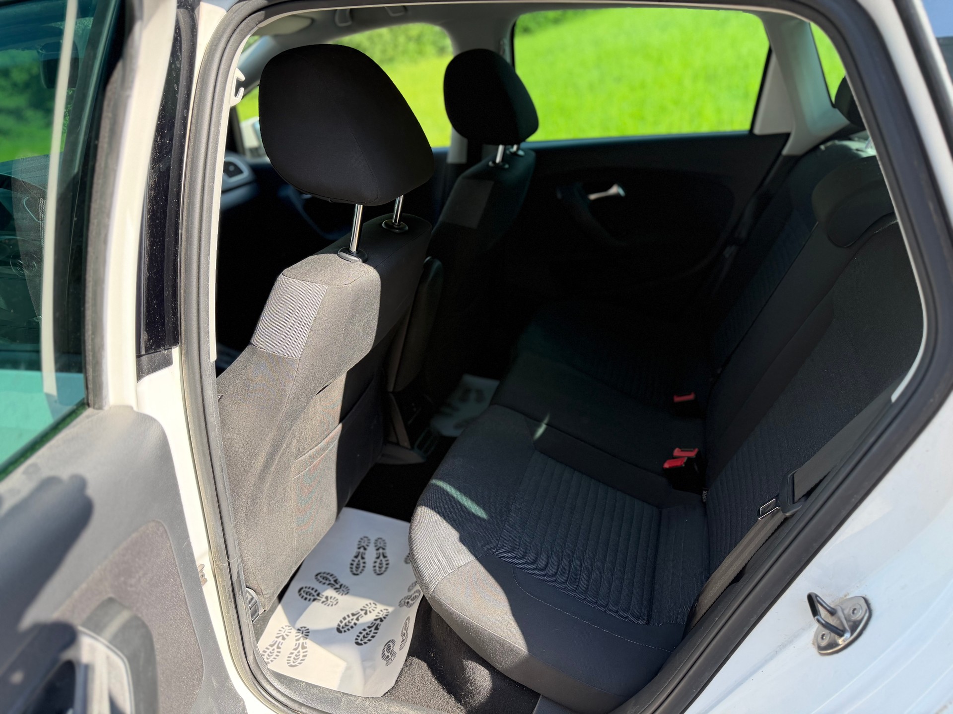 VW Polo 1.6 TDI Highline-image-7