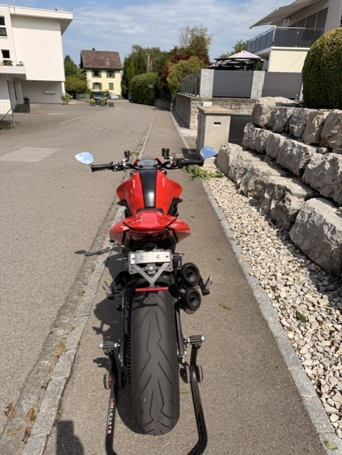 DUCATI Monster 937-image-2