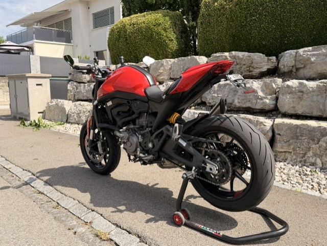 DUCATI Monster 937-image-3