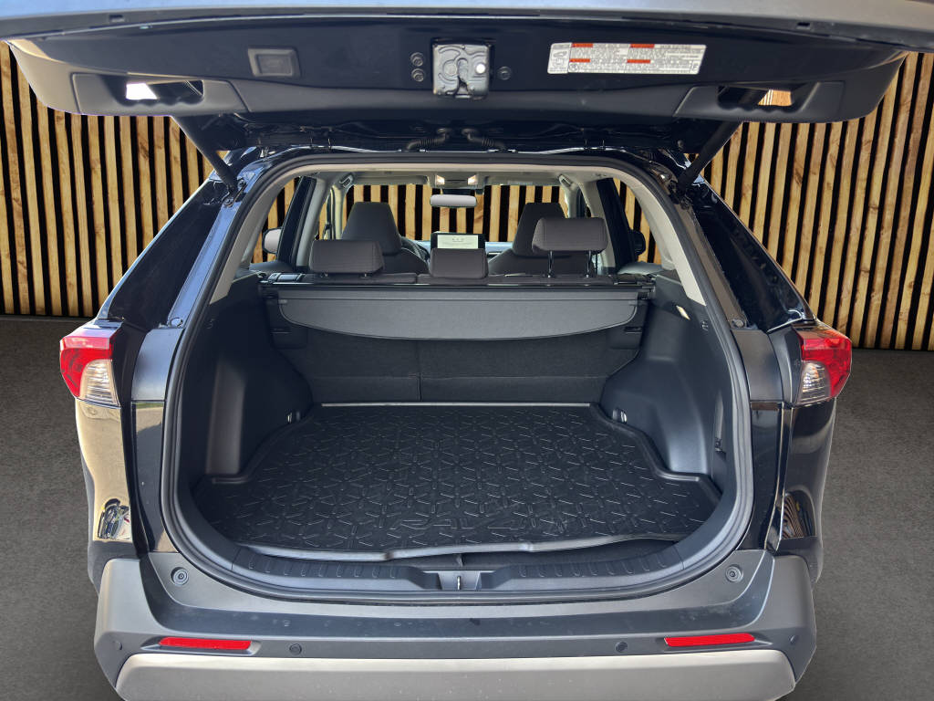 TOYOTA RAV-4 2.5 HEV Trend-image-14