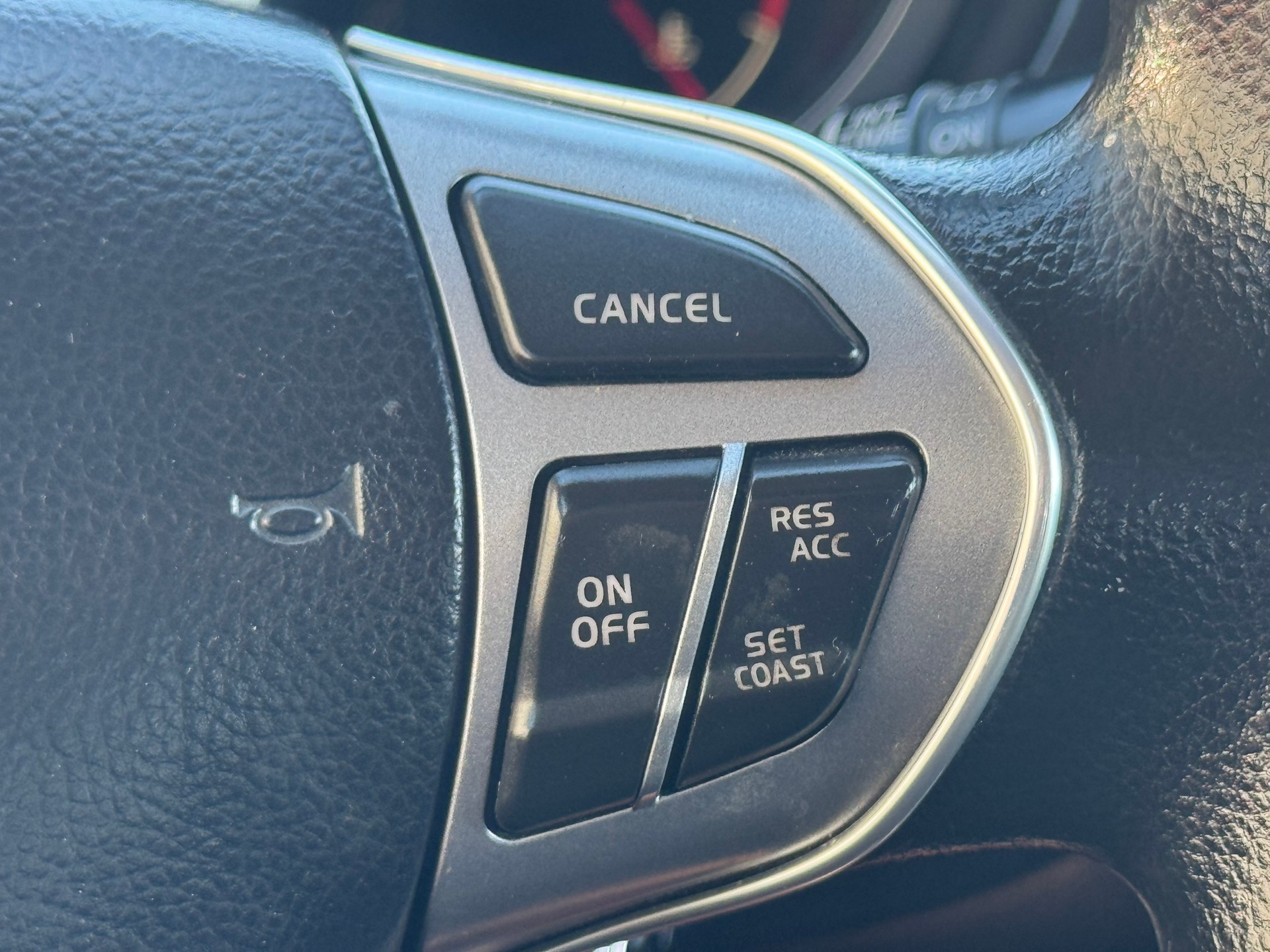 SUZUKI Grand Vitara 2.4 16V GL Top Automatic-image-12