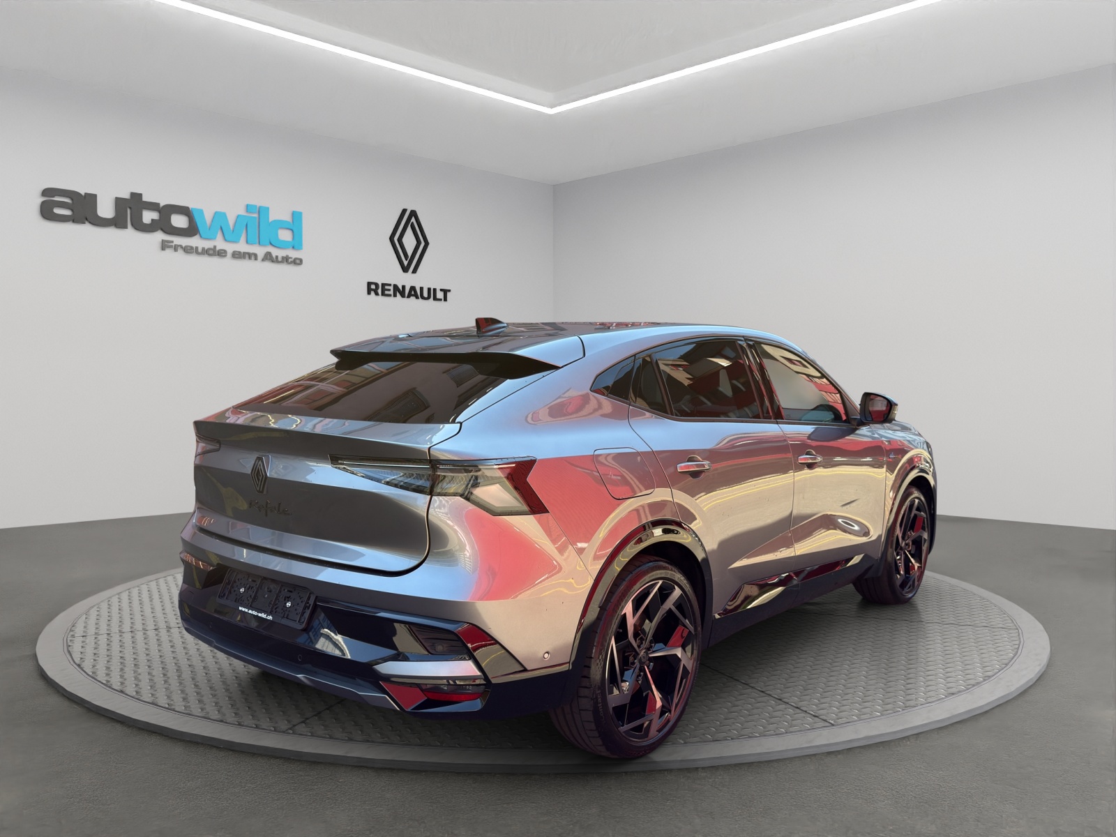 RENAULT Rafale 1.2 E-Tech Plug-in Hybrid 300 4x4 Atelier Alpine-image-14