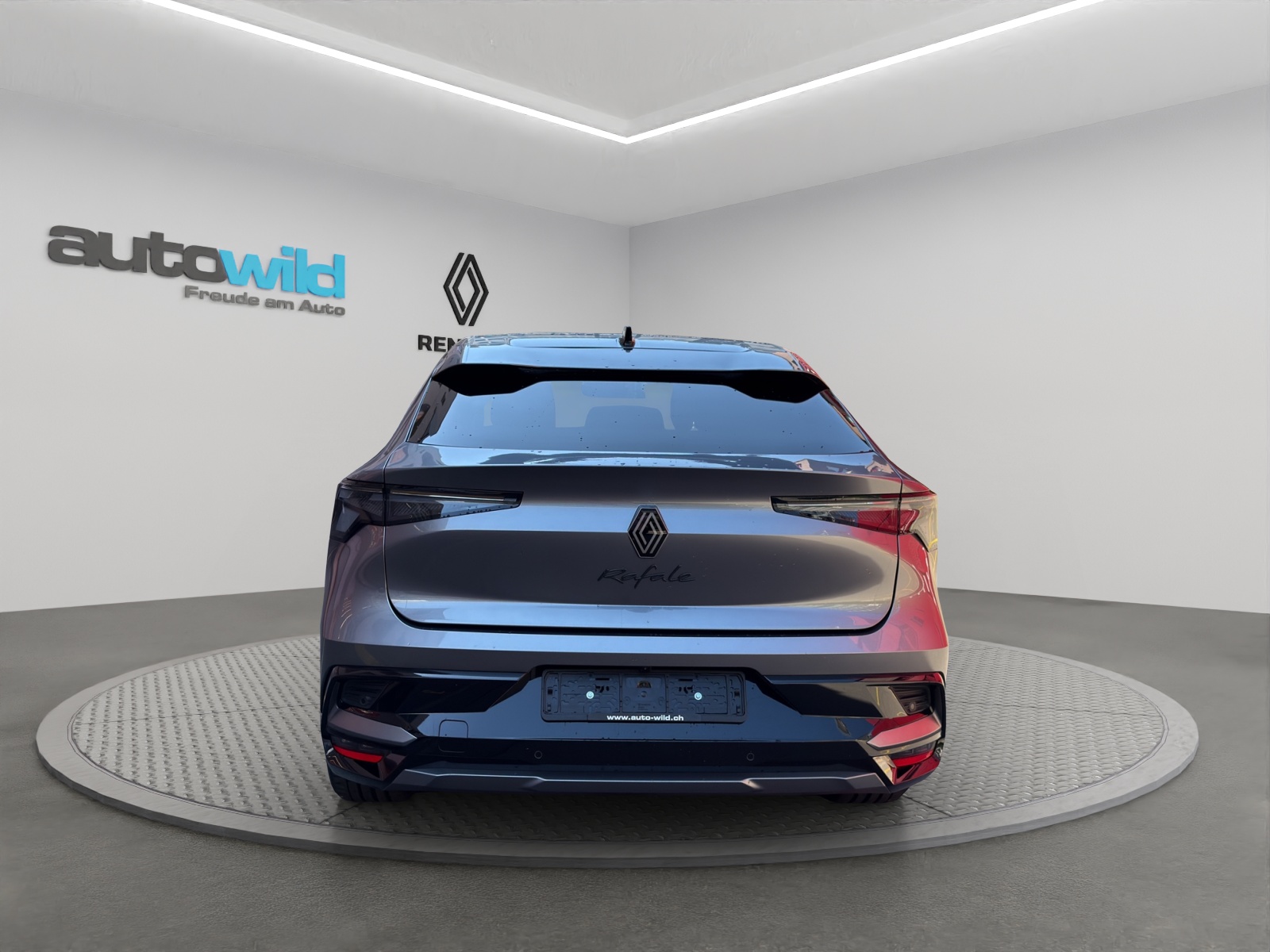 RENAULT Rafale 1.2 E-Tech Plug-in Hybrid 300 4x4 Atelier Alpine-image-5
