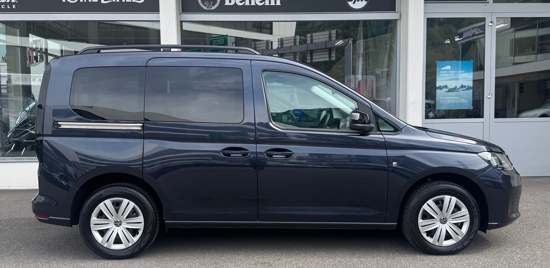 VW Caddy 2.0 TDI 4Motion-image-1