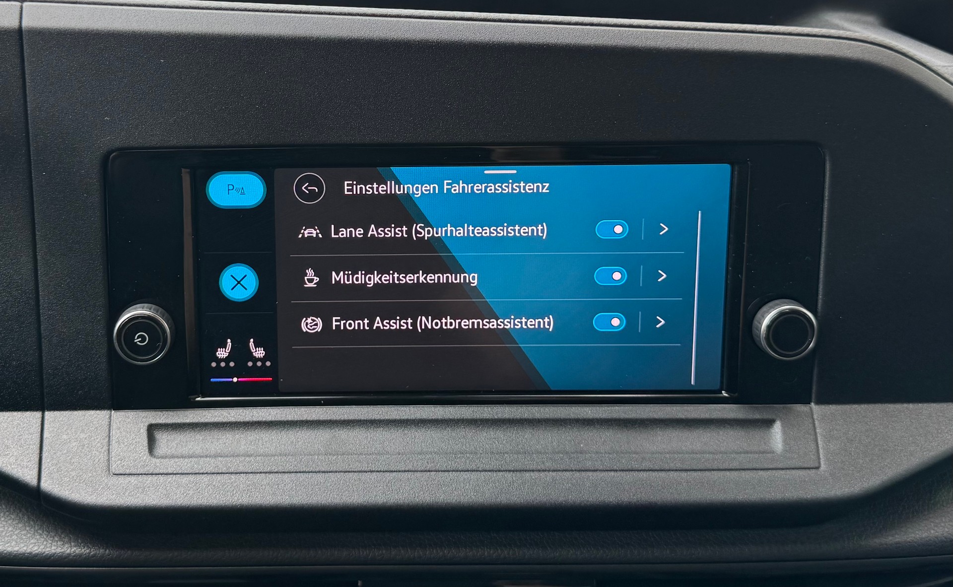 VW Caddy 2.0 TDI 4Motion-image-16