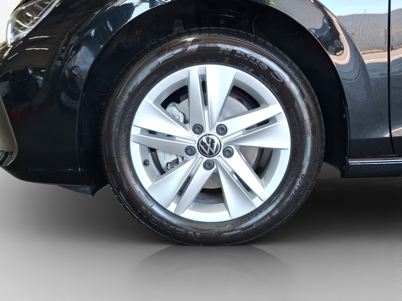 VW Golf 1.5 e TSI mHEV Life DSG-image-14