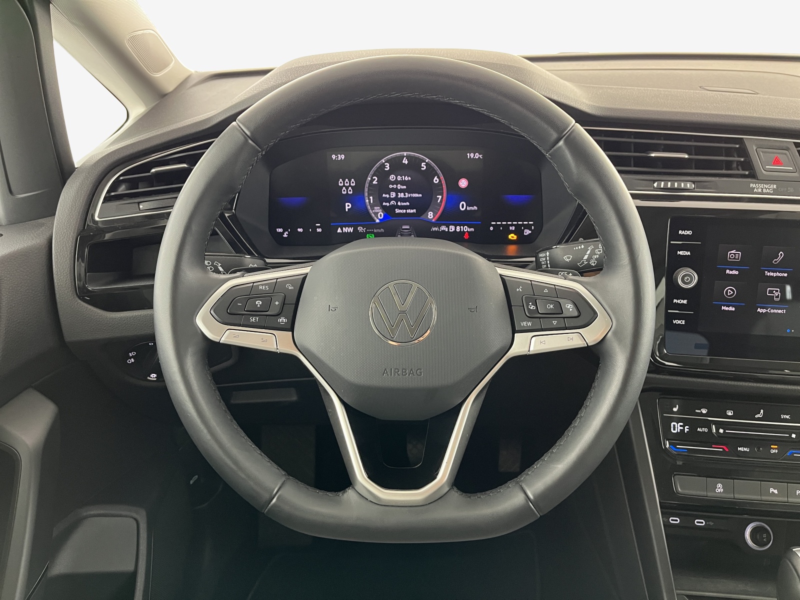 VW Touran 1.5 TSI EVO Comfortline DSG-image-9