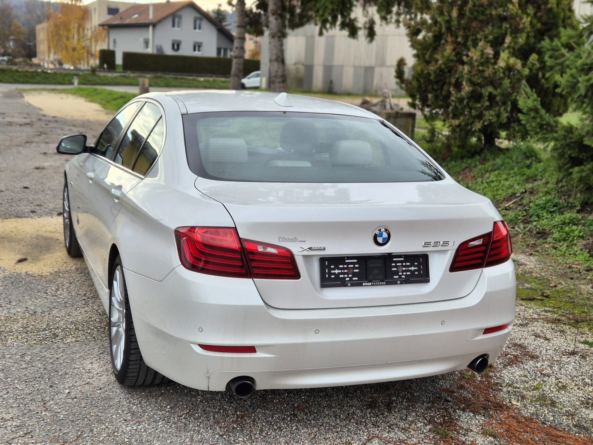 BMW 535i xDrive-image-5