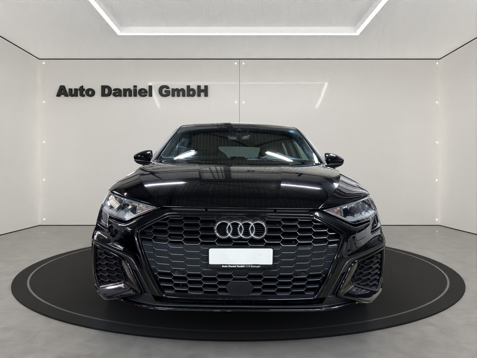 AUDI A3 Sportback 35 TFSI S line Attraction S-tronic-image-2