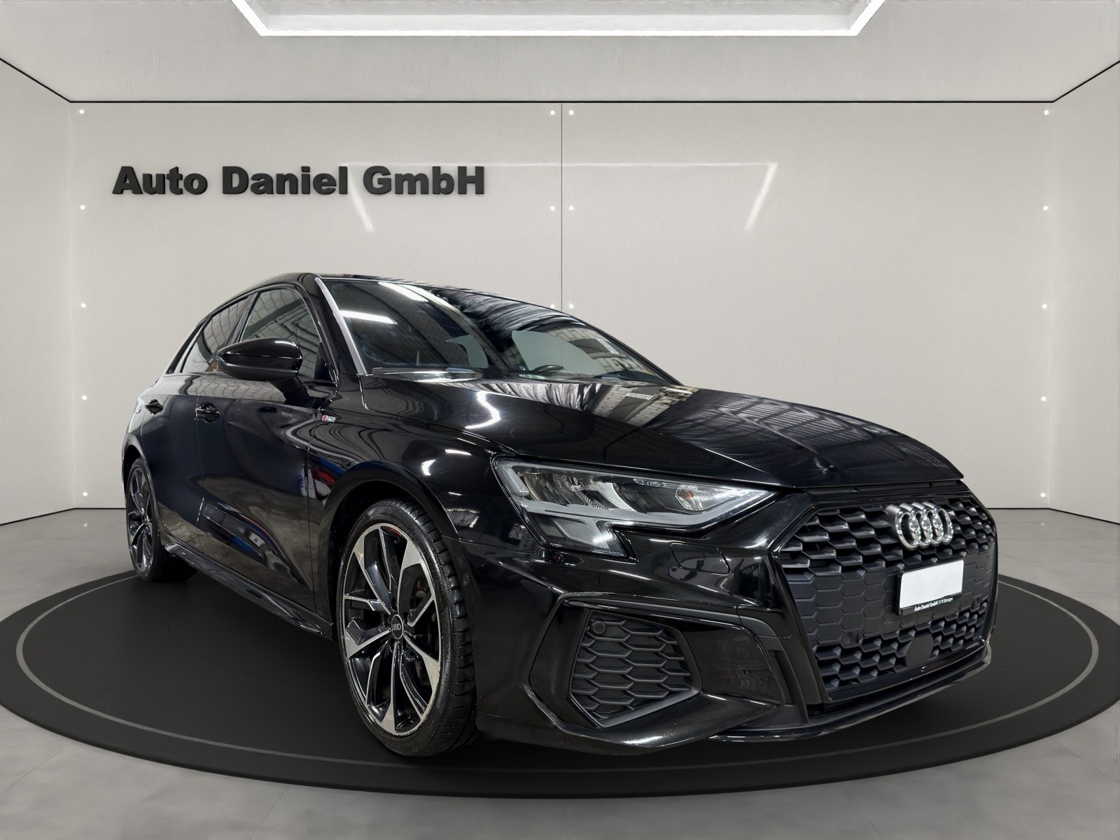 AUDI A3 Sportback 35 TFSI S line Attraction S-tronic-image-3