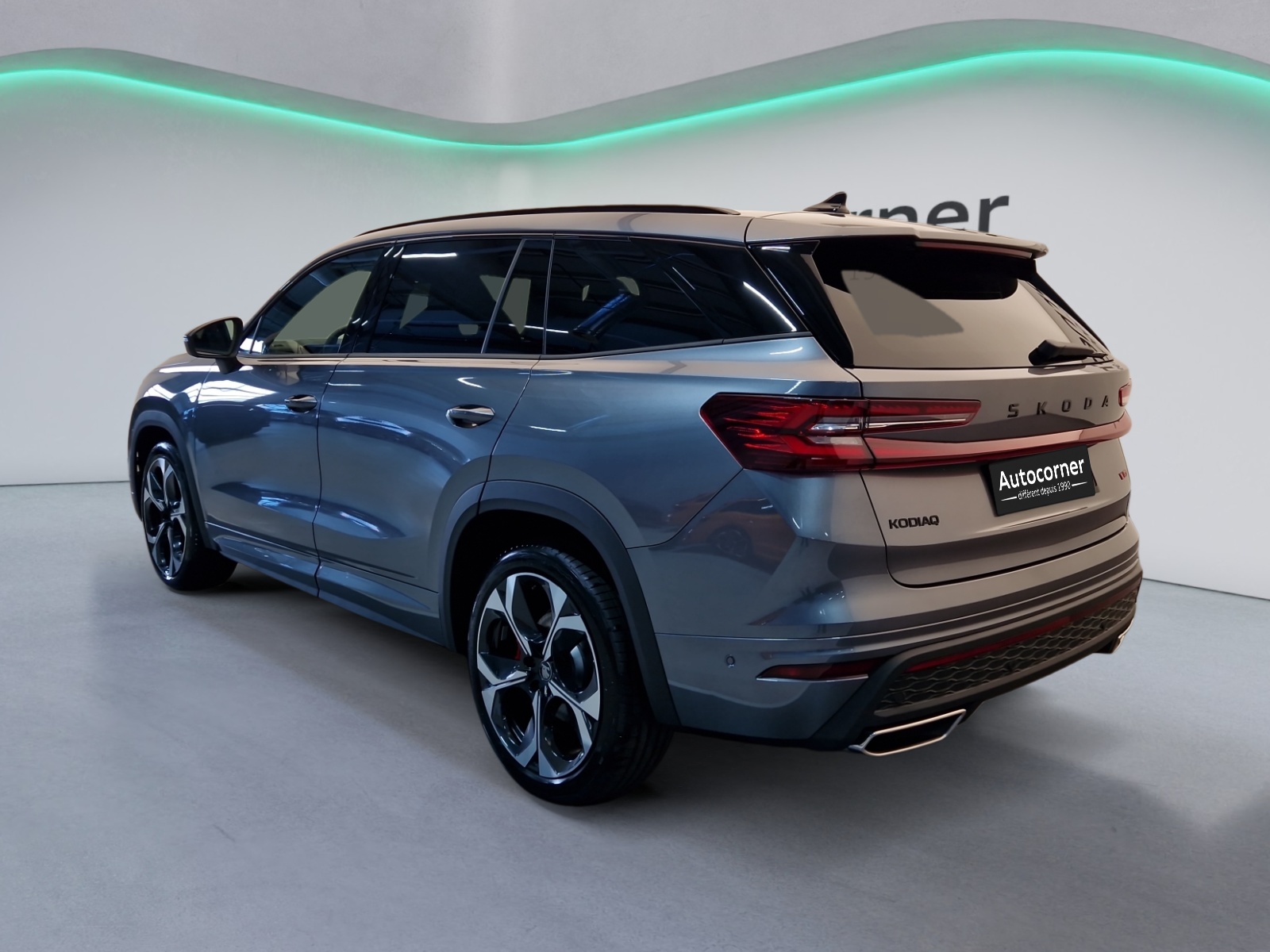 SKODA Kodiaq 2.0 TSI RS 4x4-showroom-element-2