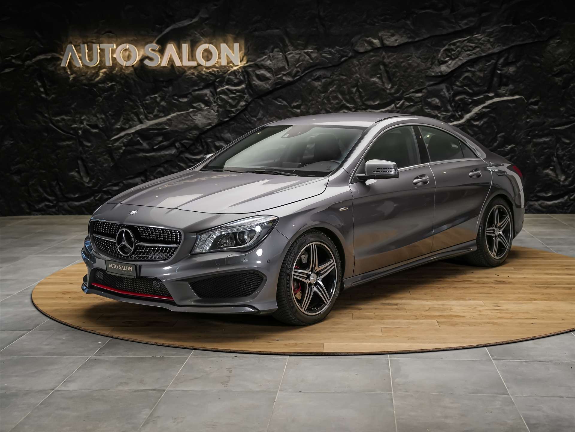 MERCEDES-BENZ CLA 250 Sport 7G-DCT 4Matic *CH Auto*Sitzheizung*Rückfahrkamera*