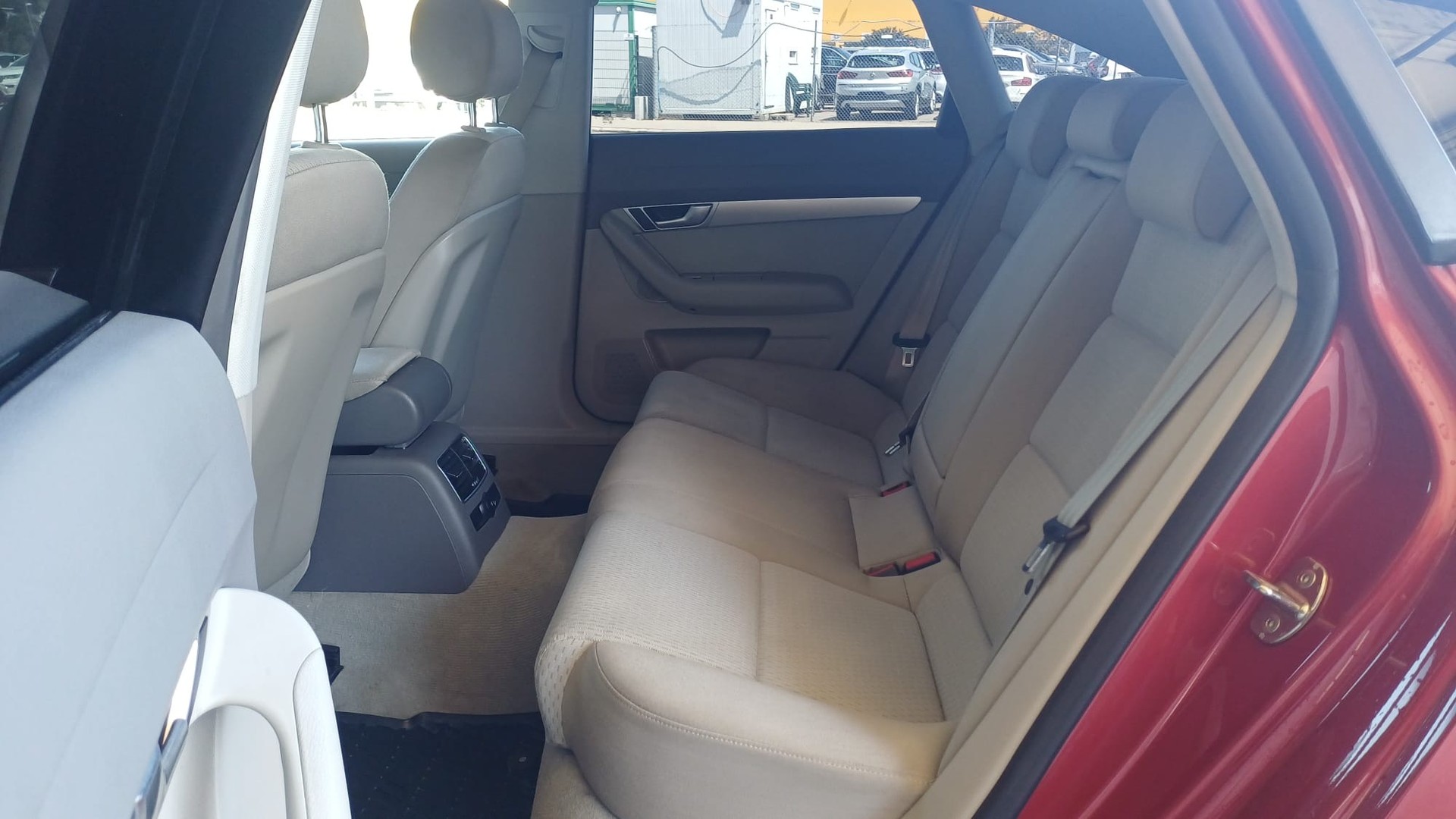 AUDI A6 Limousine 2.8 V6 FSI multitronic-image-14